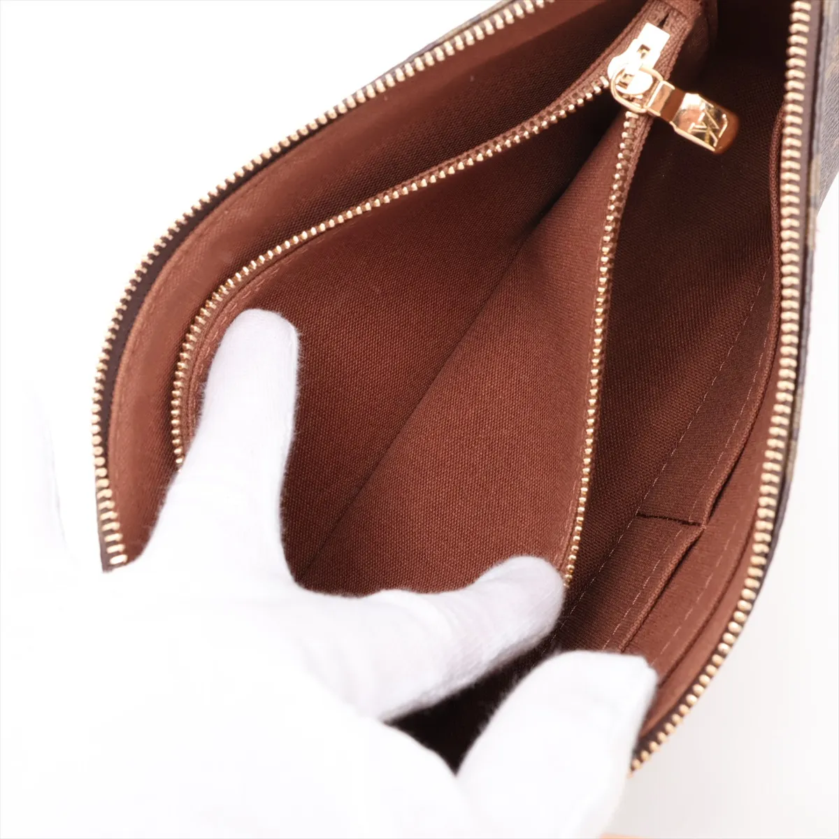 Monogram Pochette Accessoires M82766 Brown (RFID detected) — view 10