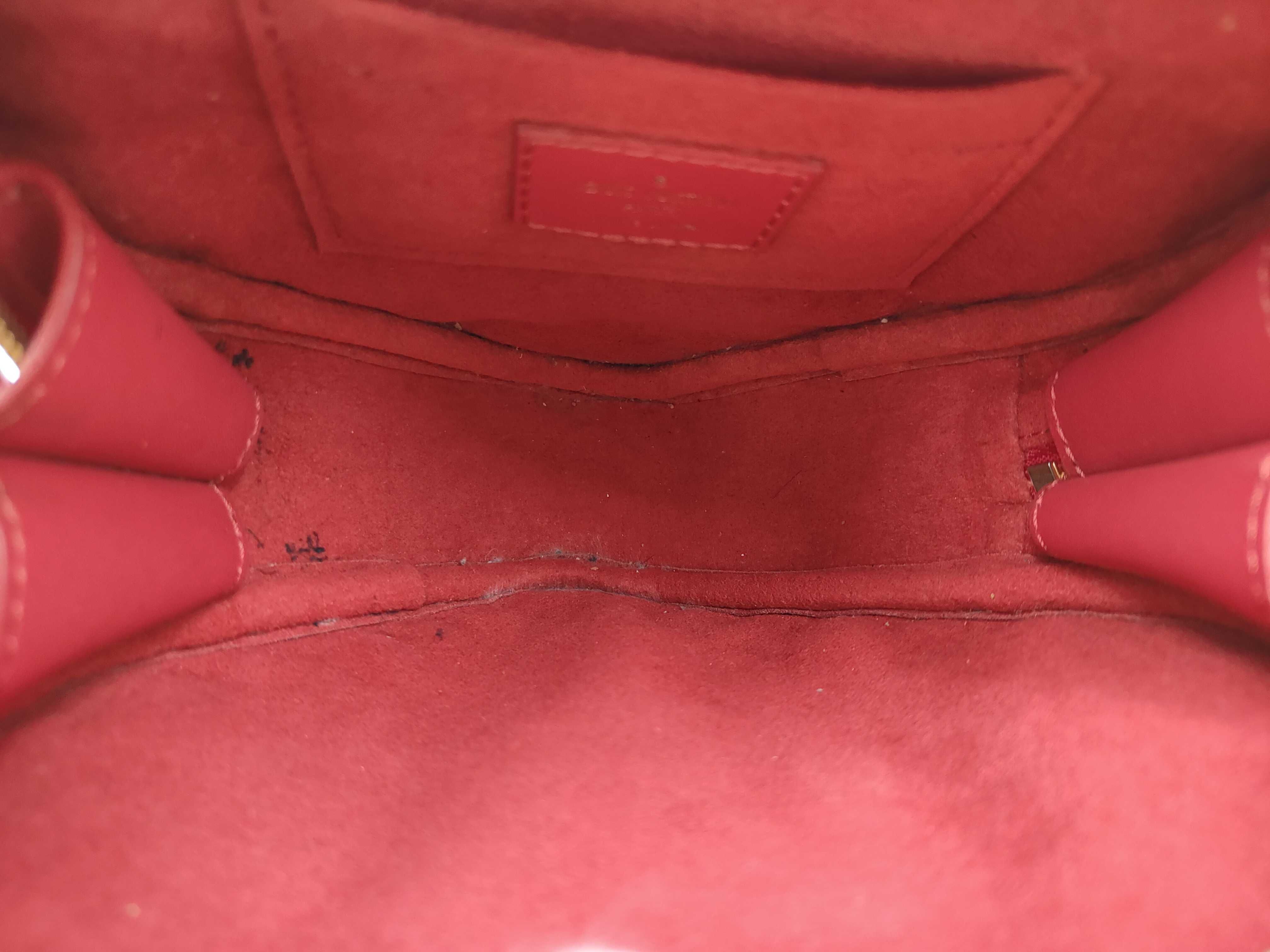 New Wave Heart Bag M52794 Shoulder Bag — view 10