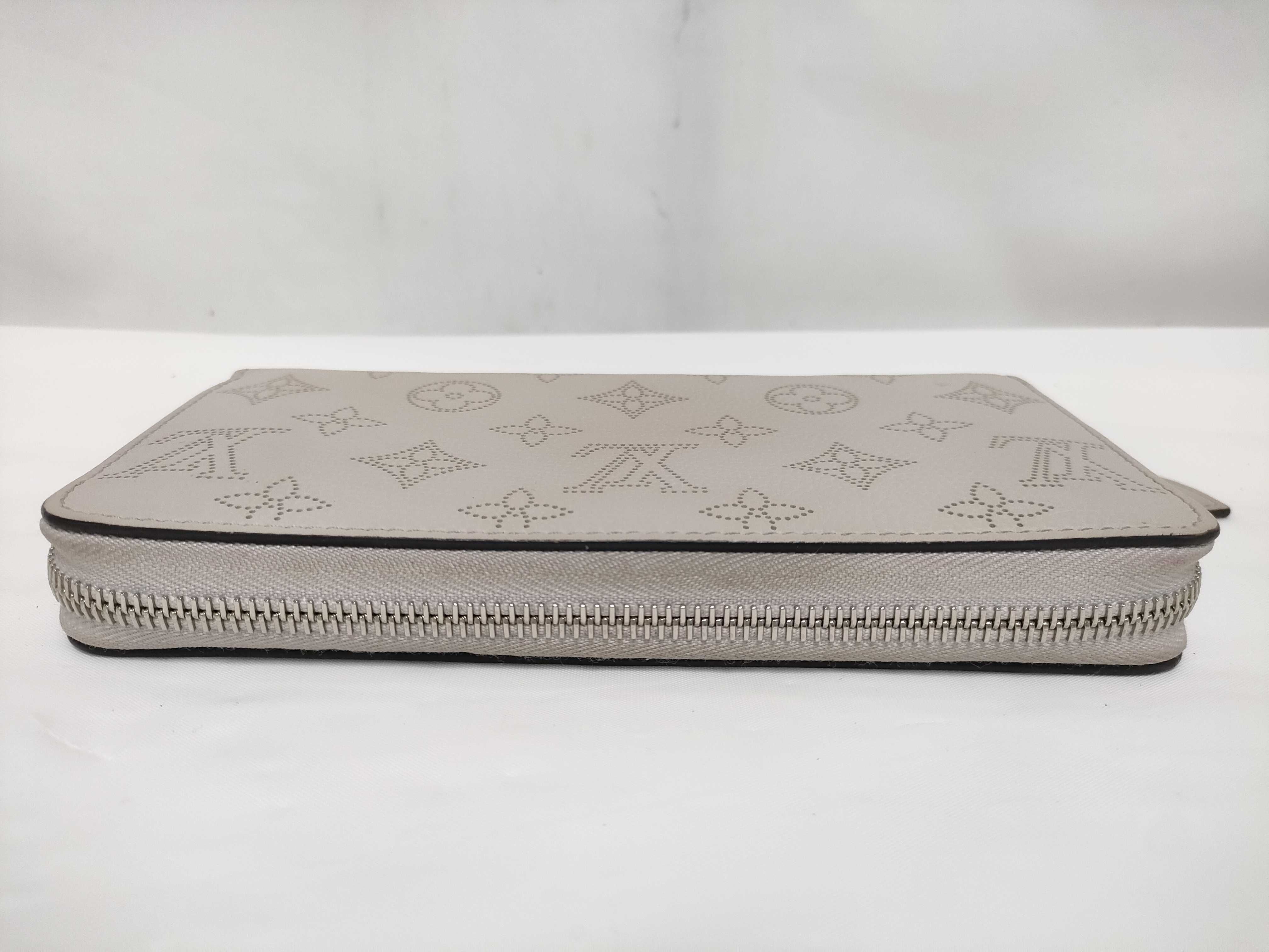 Monogram M68670 Mahina Zippy Wallet — view 6