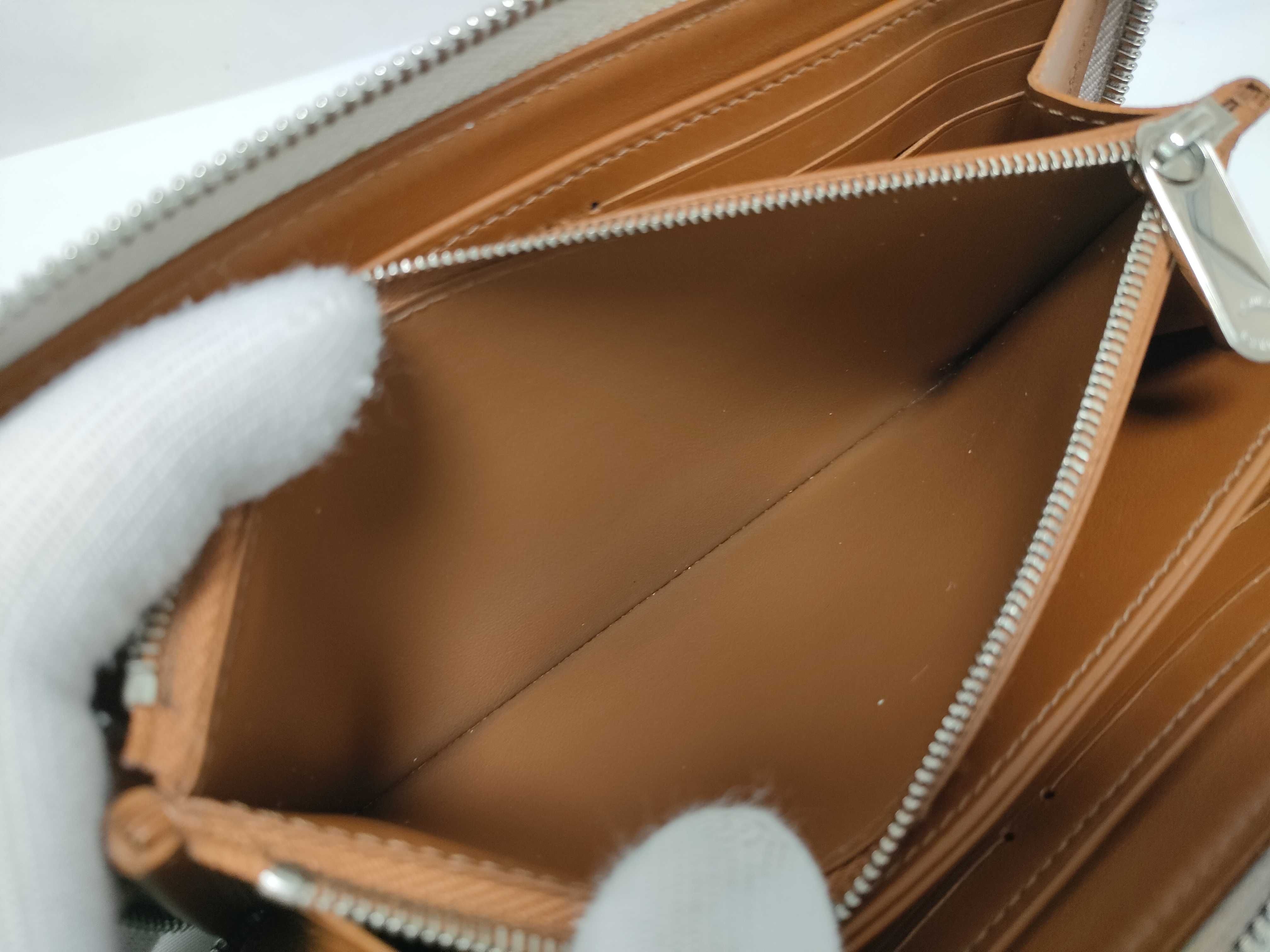 Monogram M68670 Mahina Zippy Wallet — view 10