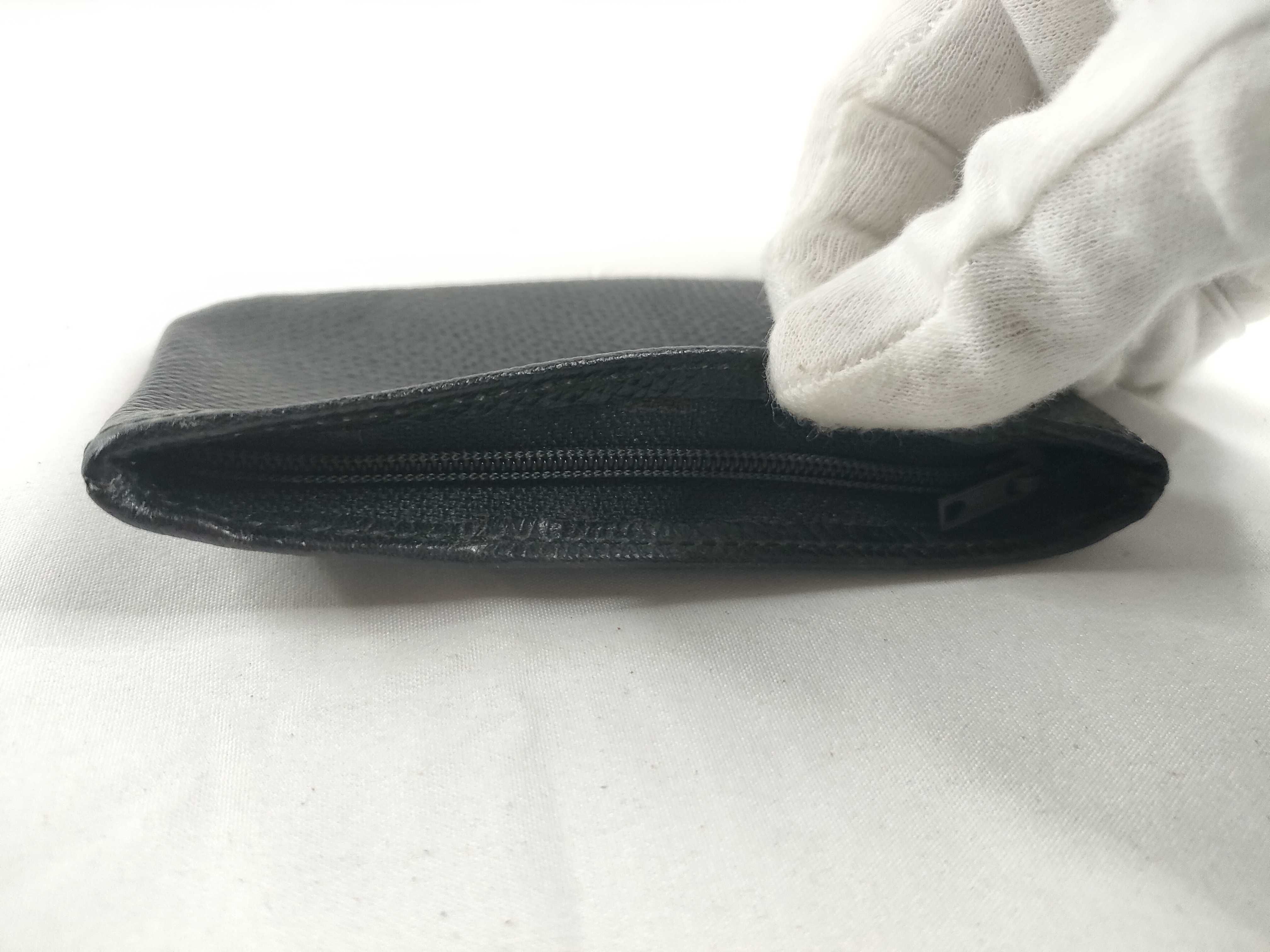 coin case — view 6