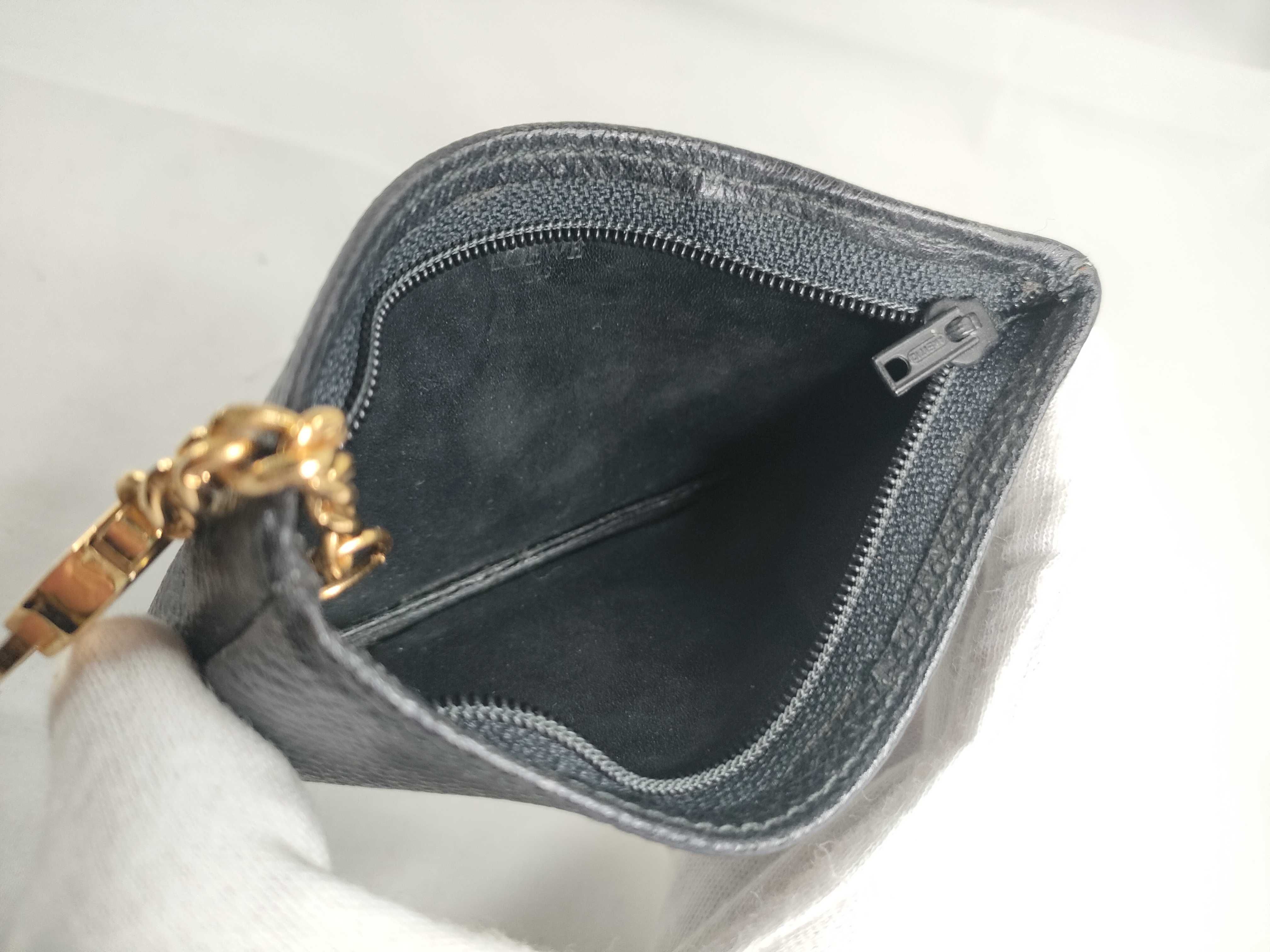 coin case — view 10