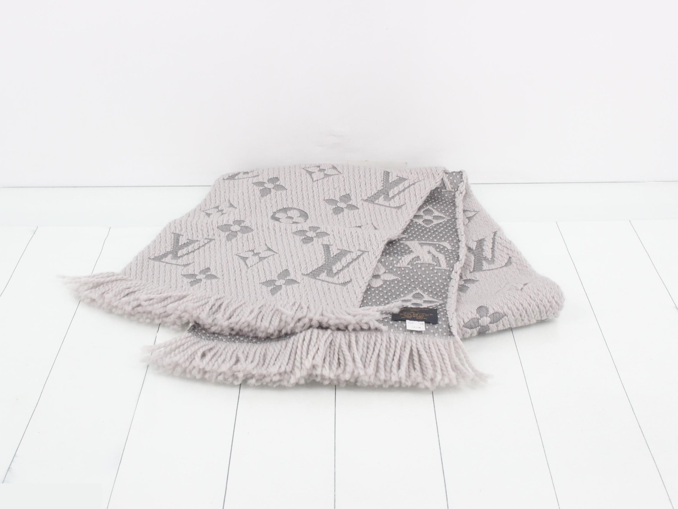 Echarpe Logomania Gris Perle — view 2