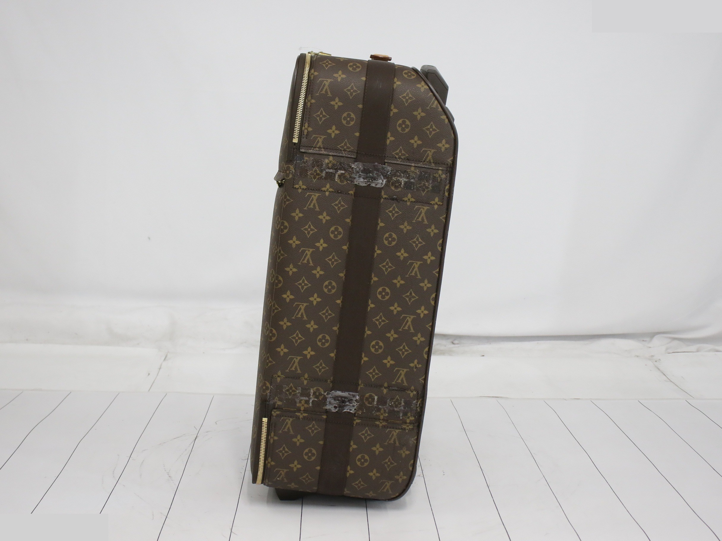 Carry-on suitcase — view 3