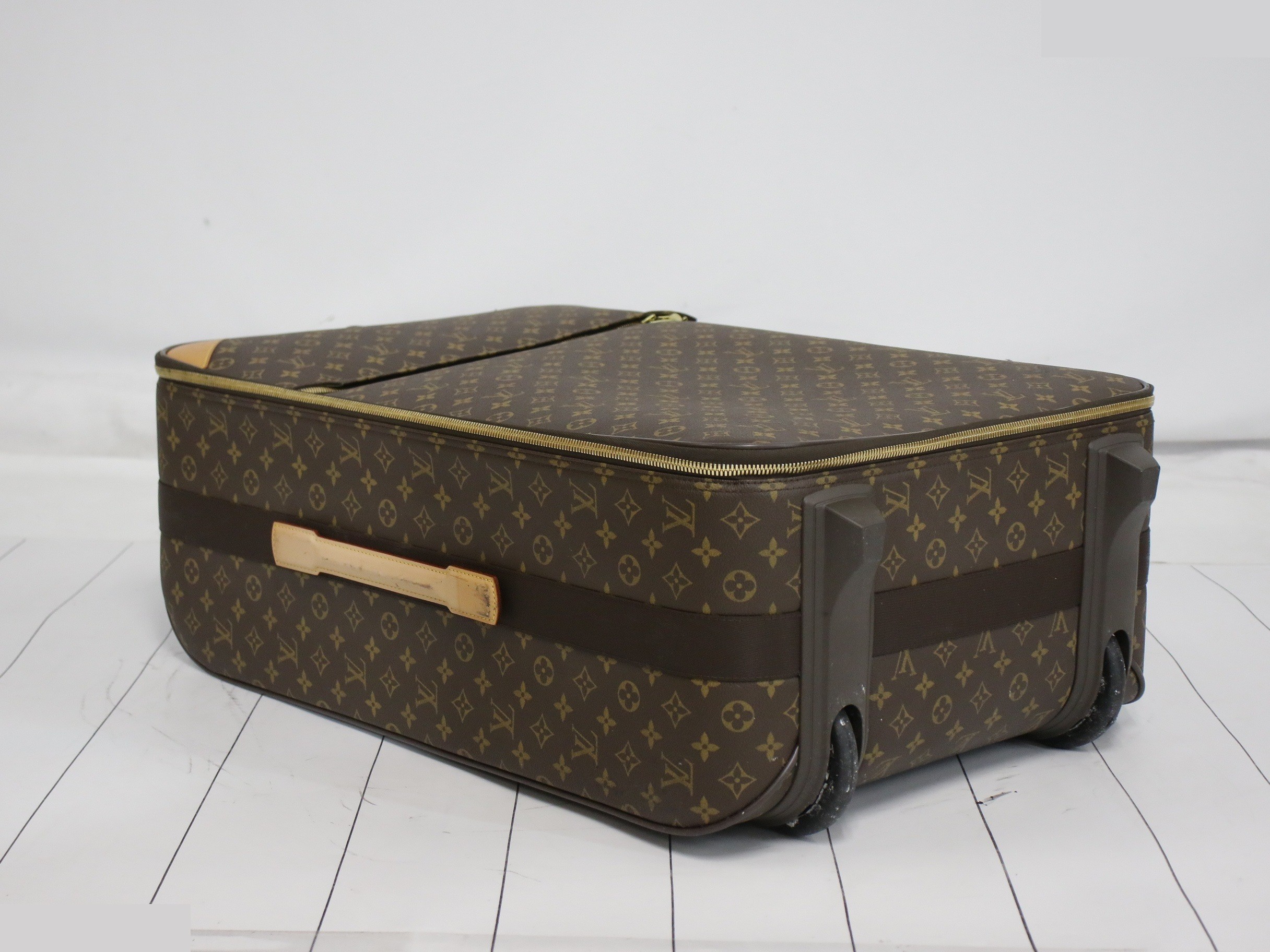 Carry-on suitcase — view 5
