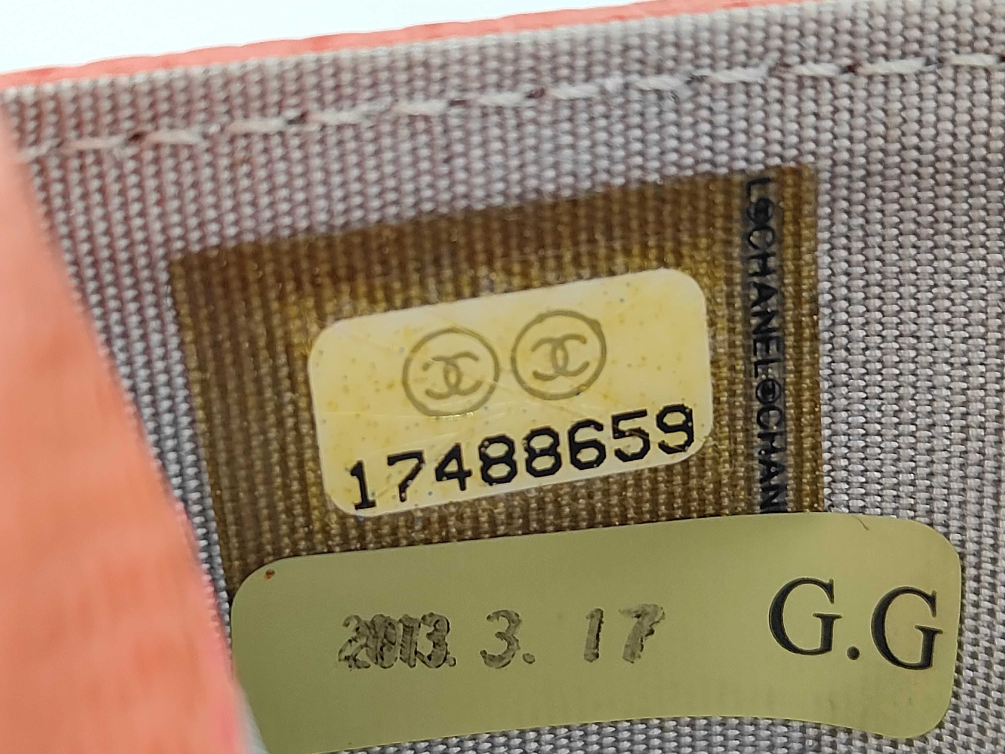 Caviar skin card case — view 6