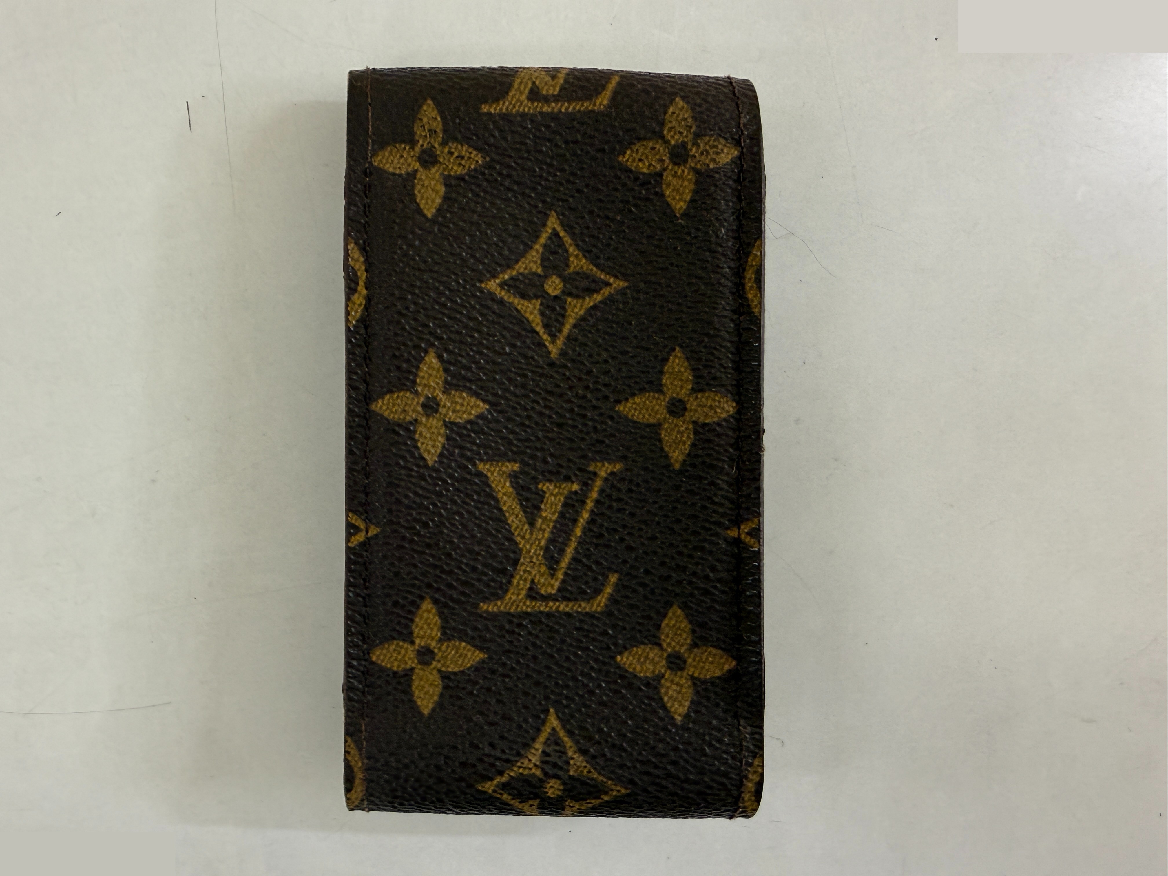 Etui Cigarettes — view 2
