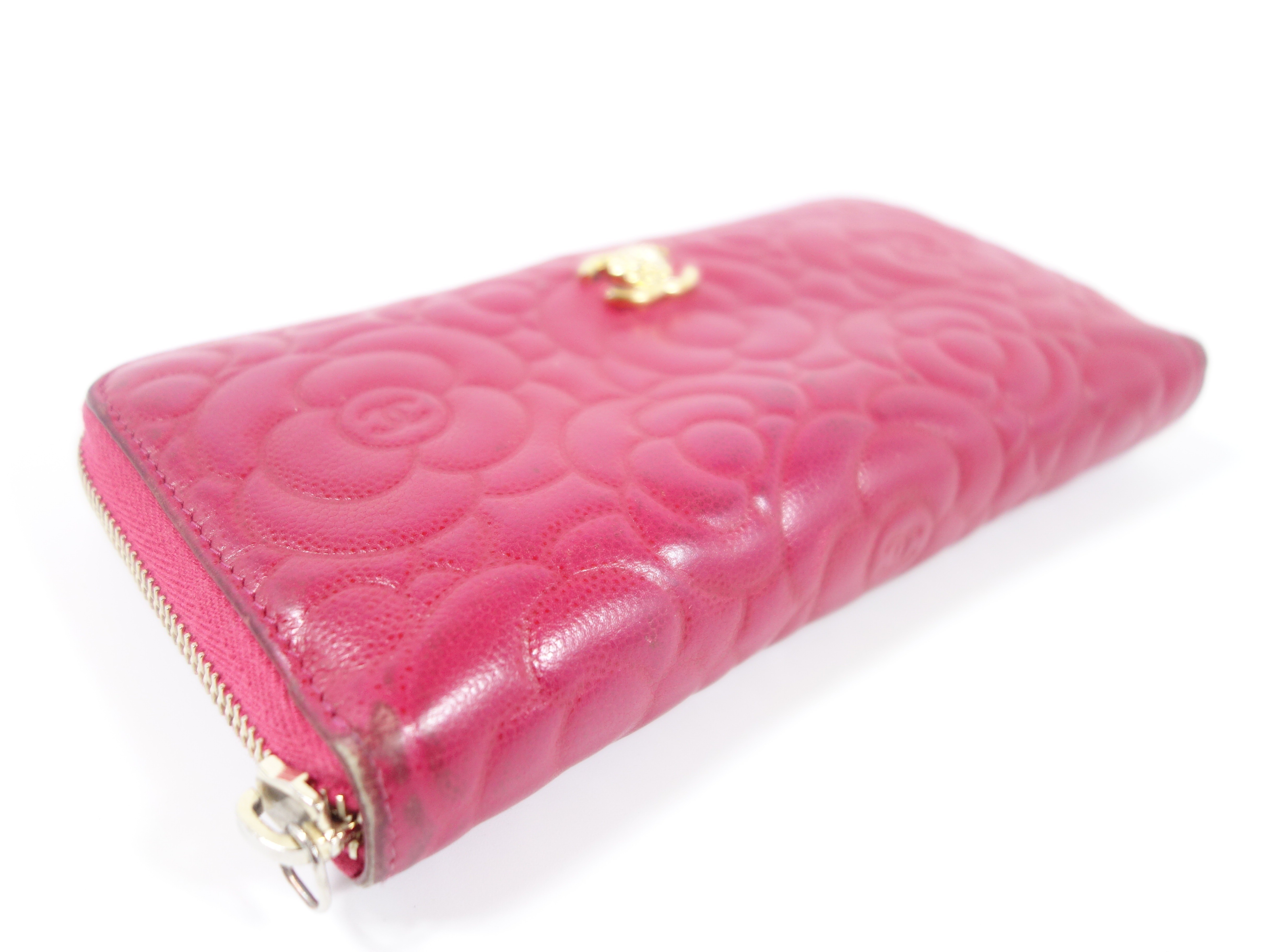 Caviar skin (bags) and wallets — view 4