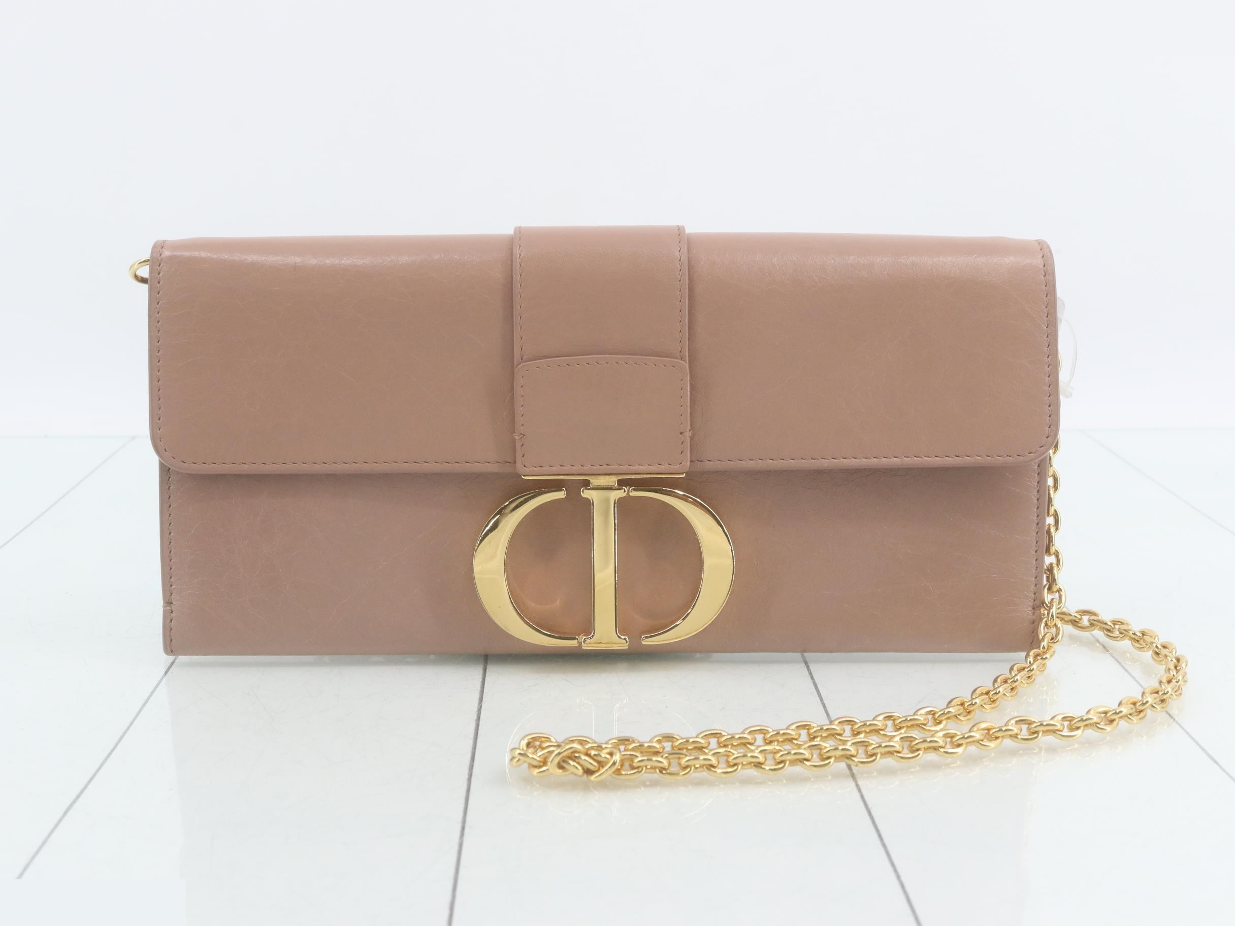 Montaigne 30 Shoulder Bag