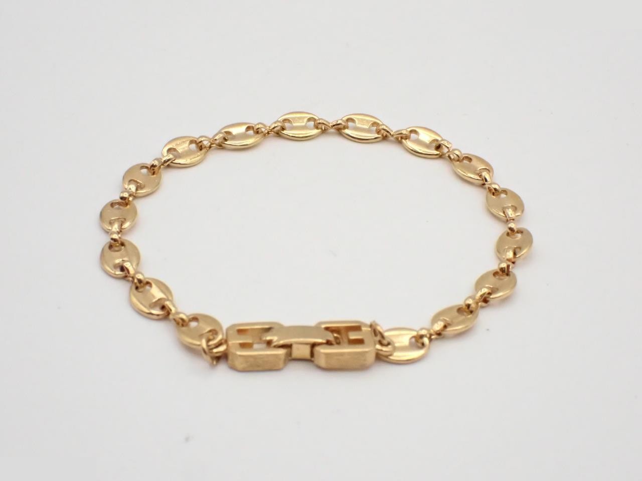 Other items in the line: Precious metal bracelets and bangles (metal), wrist circumference approximately 17.5 cm. — view 2