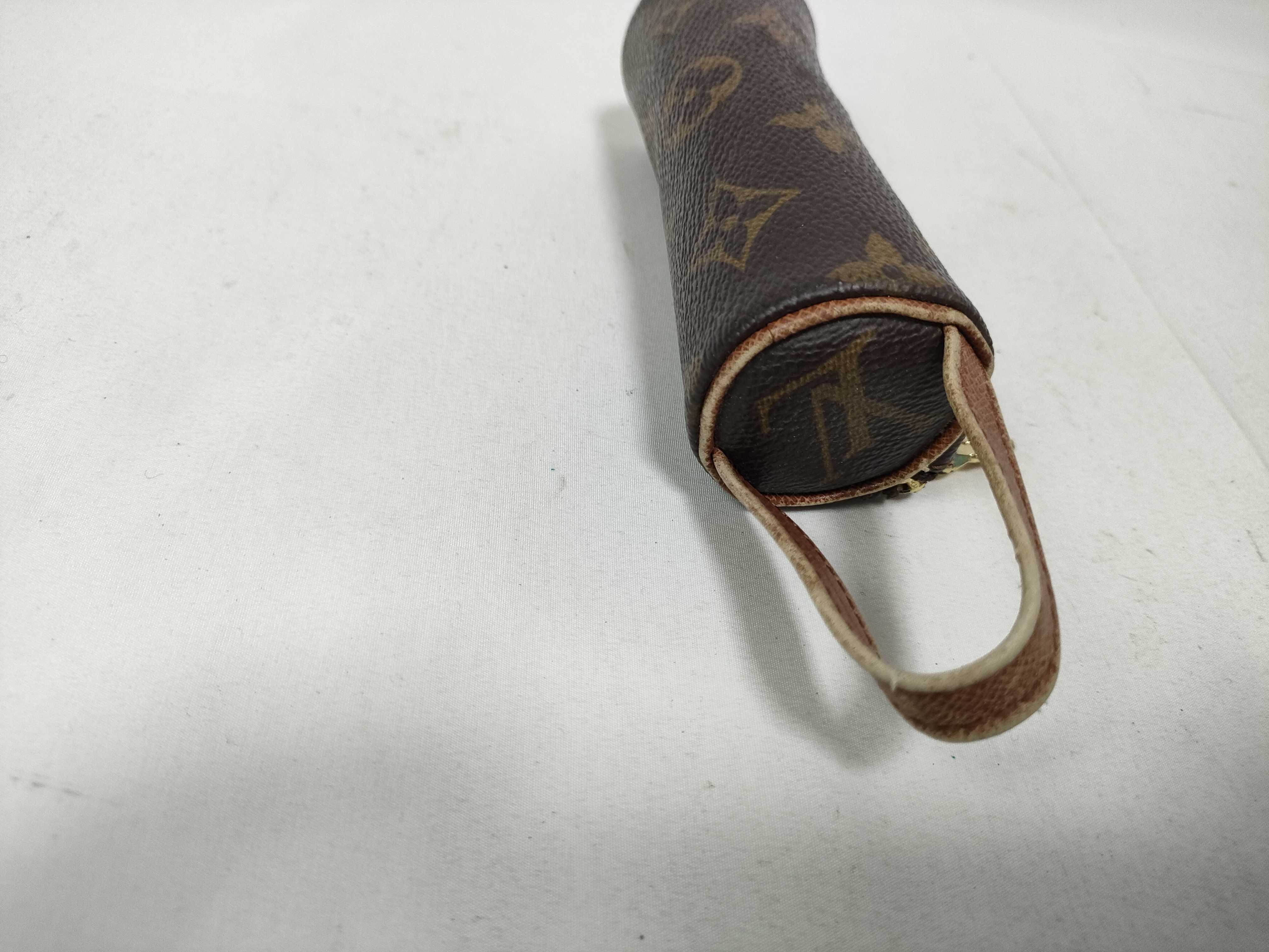 Monogram Louis Vuitton Mini Pouch — view 9