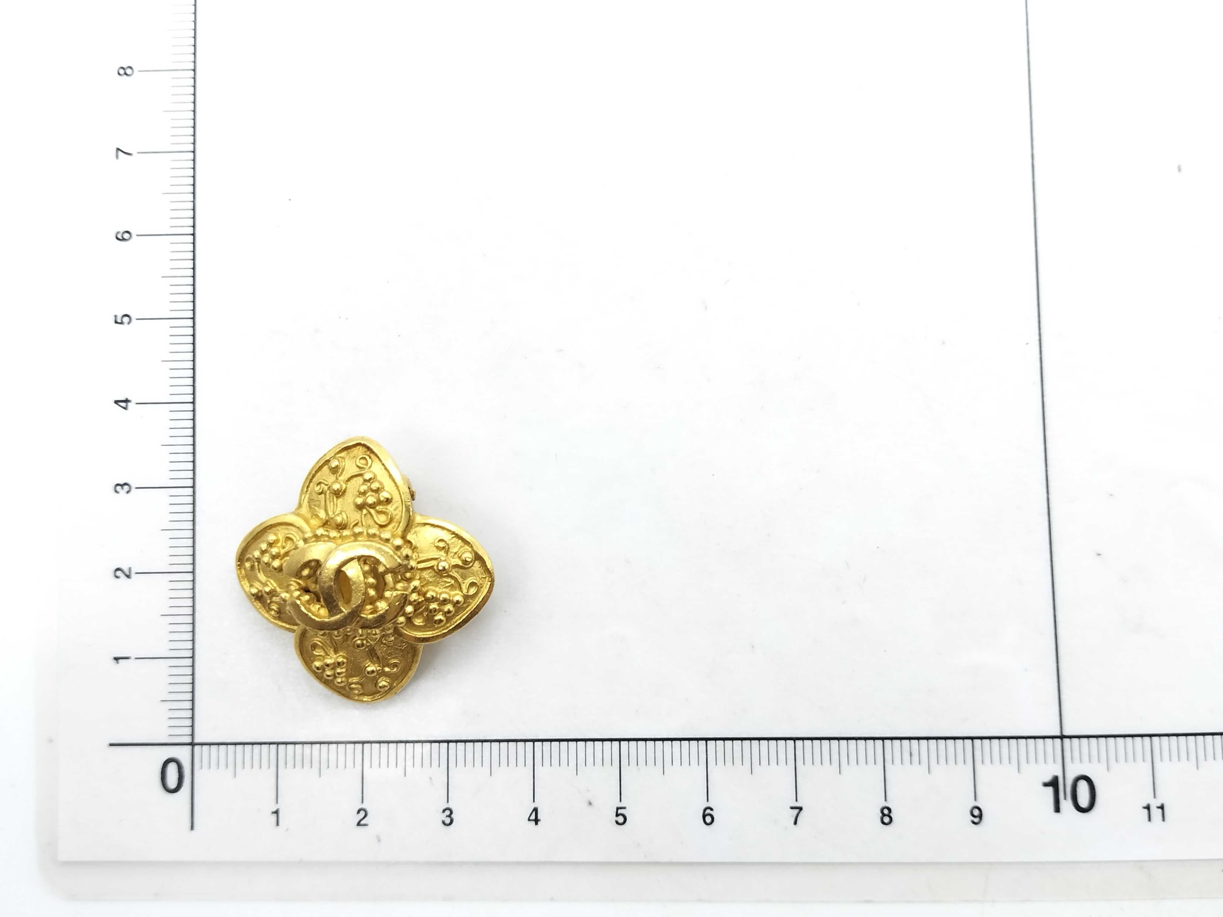 Coco Mark Plated Earring (Single Earring) 96A — view 6