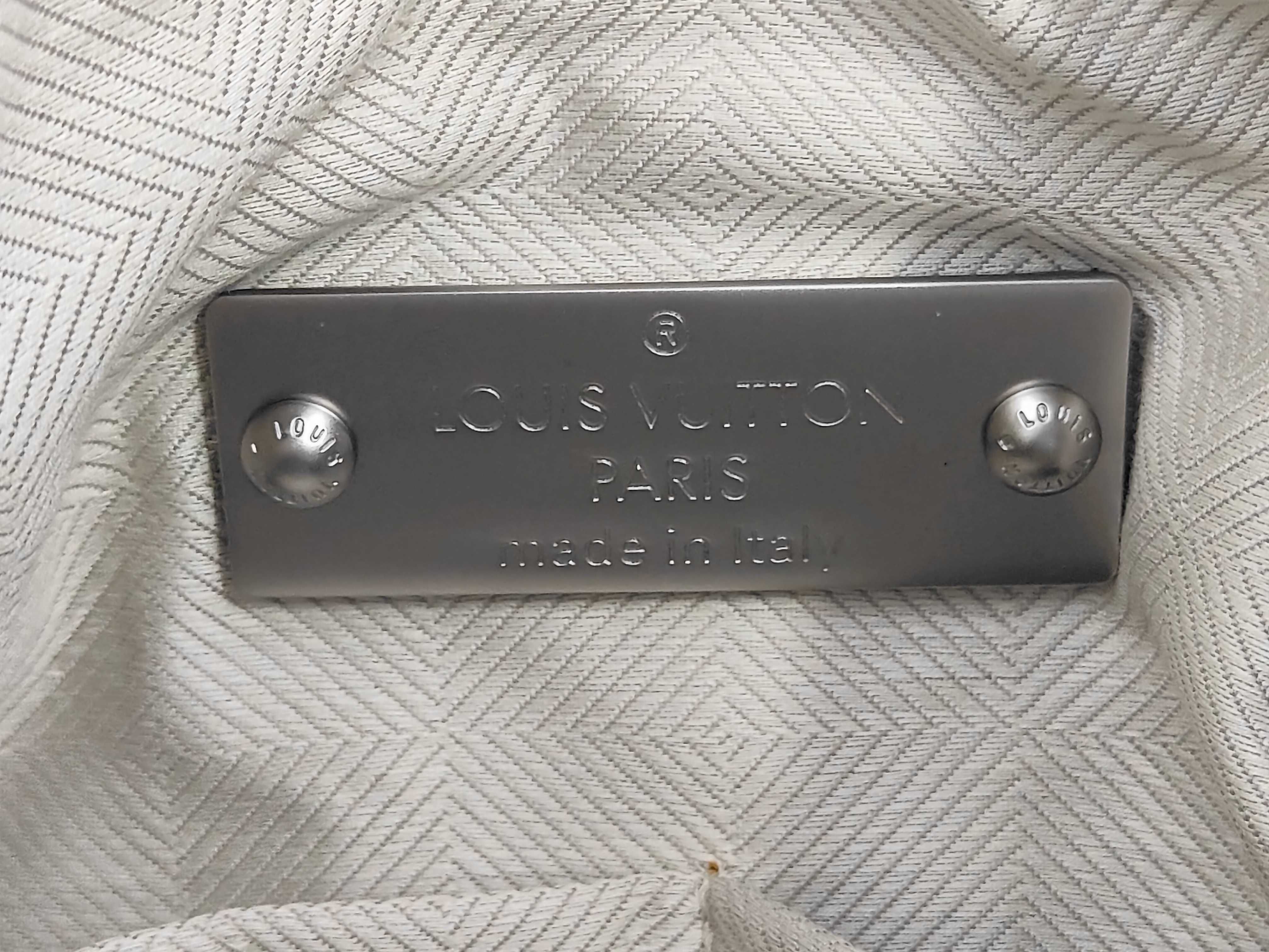 Leather Boston Bag — view 11