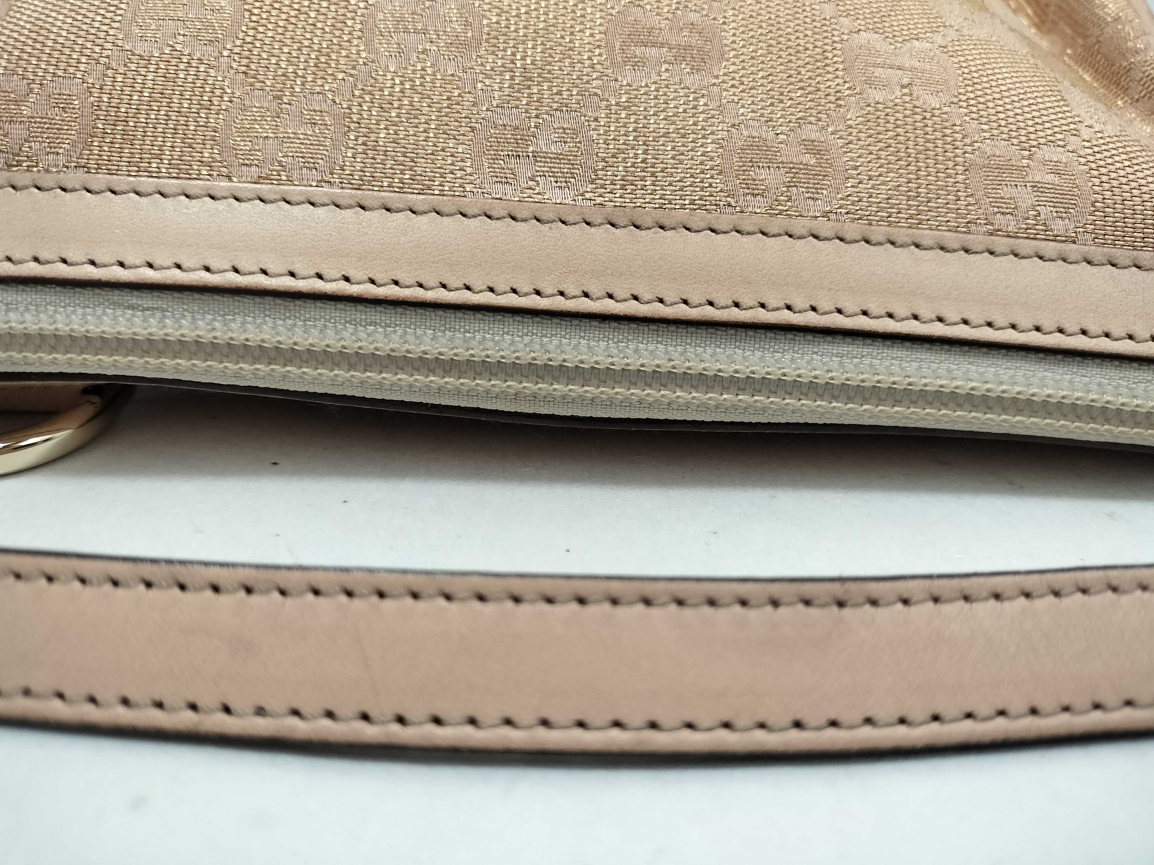 GG Canvas Gucci Pouch Handbag Abbey GG Canvas Pouch — view 6