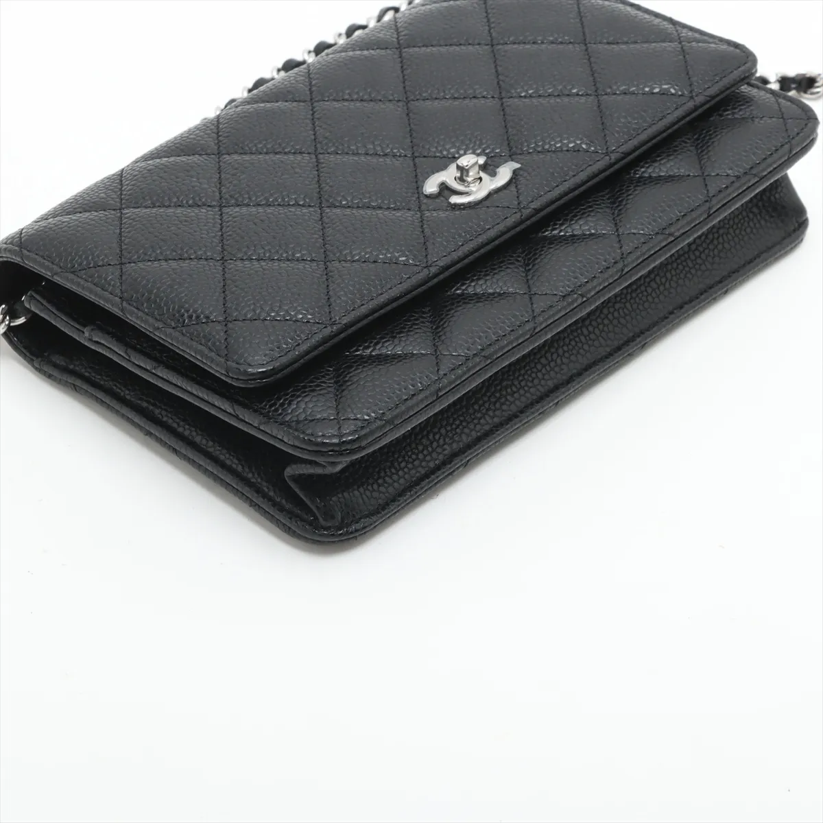 Matelasse caviar skin chain wallet black silver hardware L7GCCHG2 random plate AP4241 — view 4