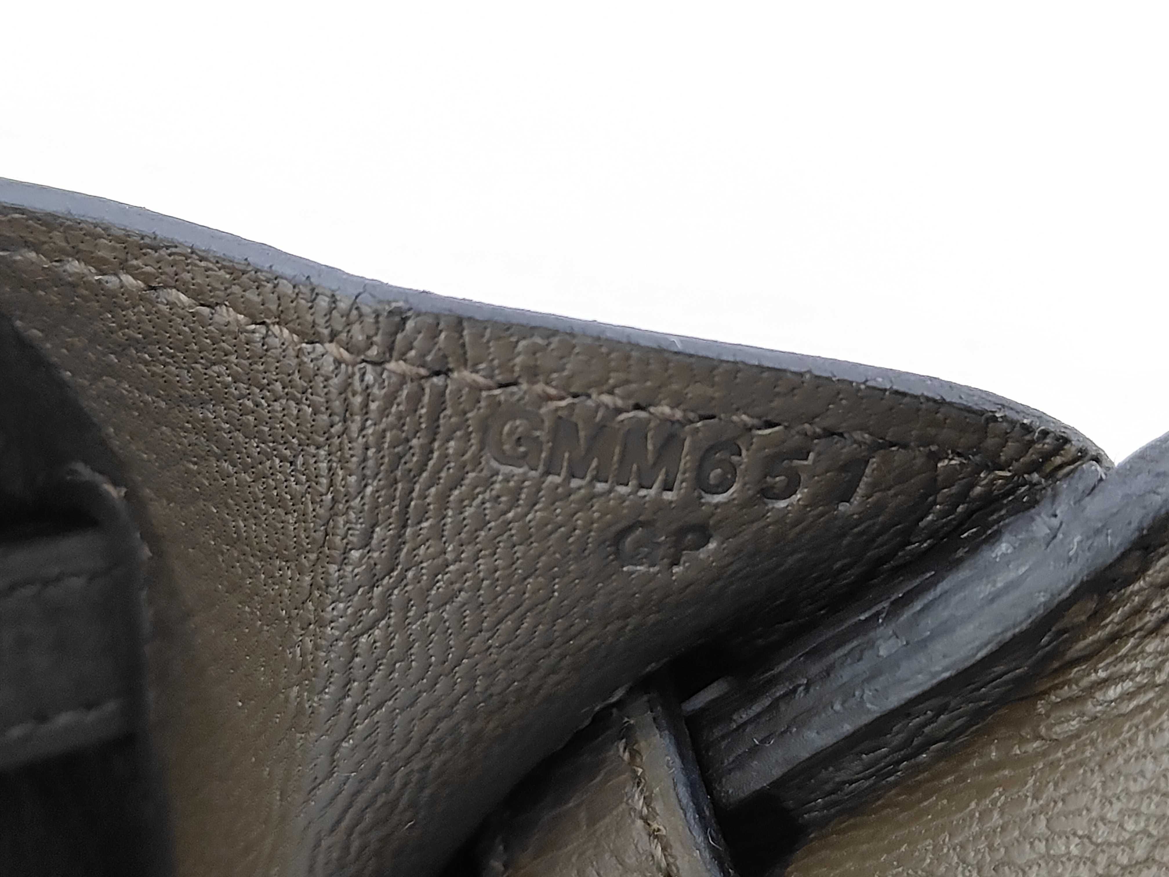 Birkin 25 Togo Vert Roden Champagne Gold G Stamp Handbag — view 10