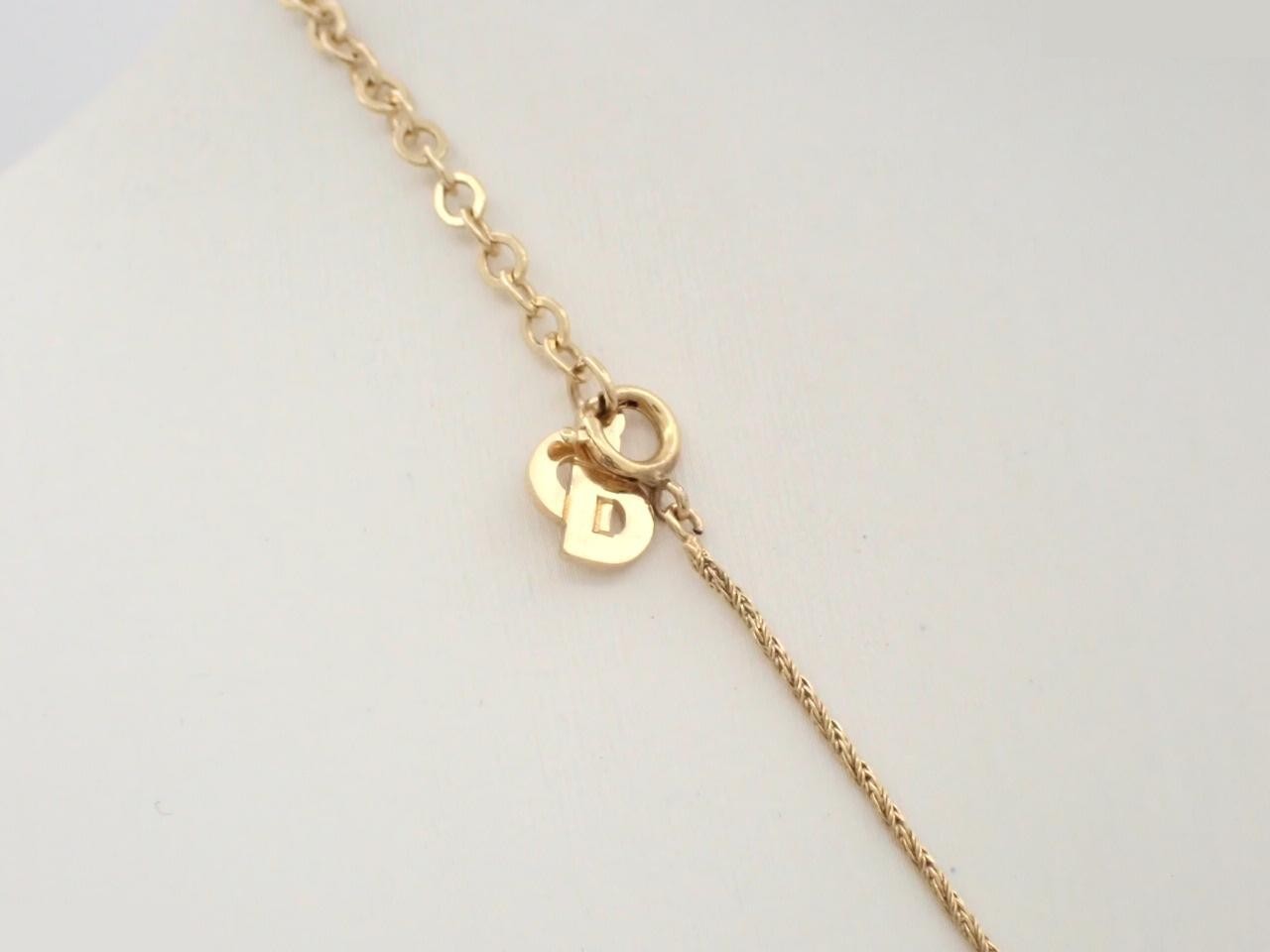Other line: Precious metals, necklaces, pendants, neck circumference approximately 48cm. — view 2