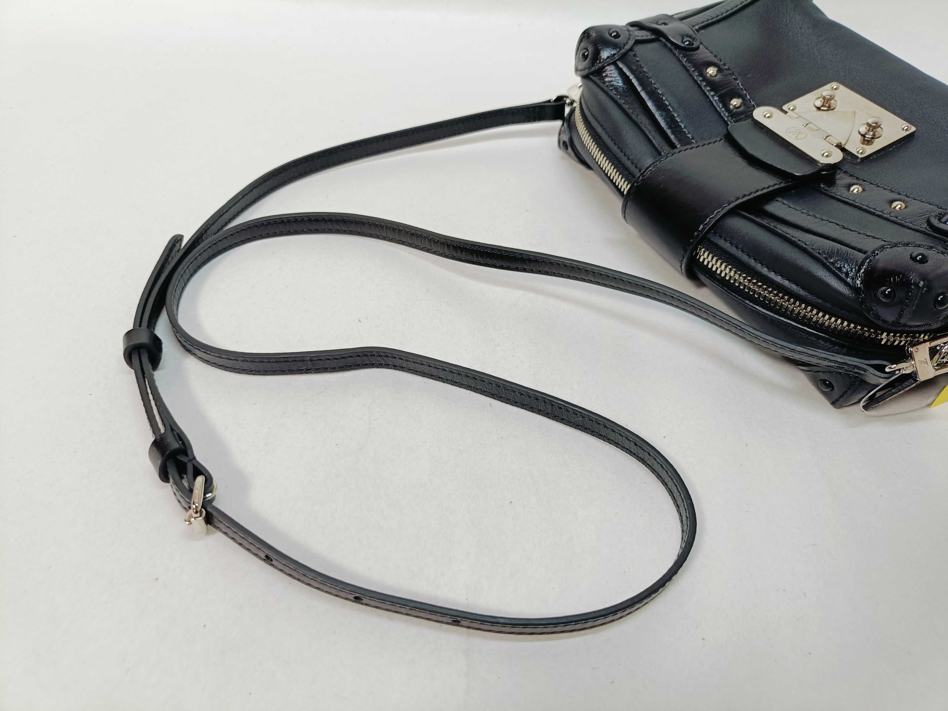 Petite Malle Soft MM Shoulder Bag — view 3