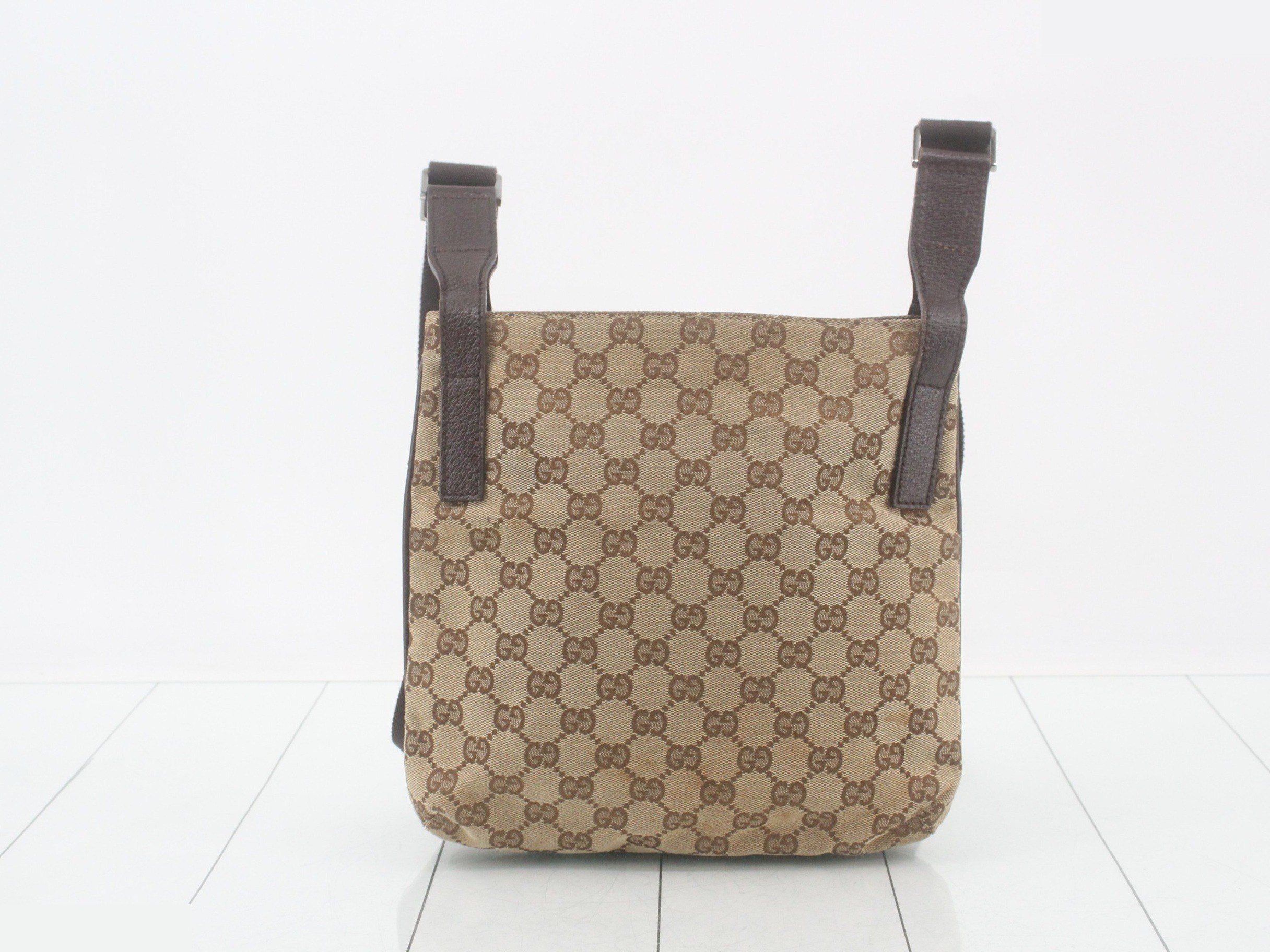 GG Canvas Shoulder Bag — view 2