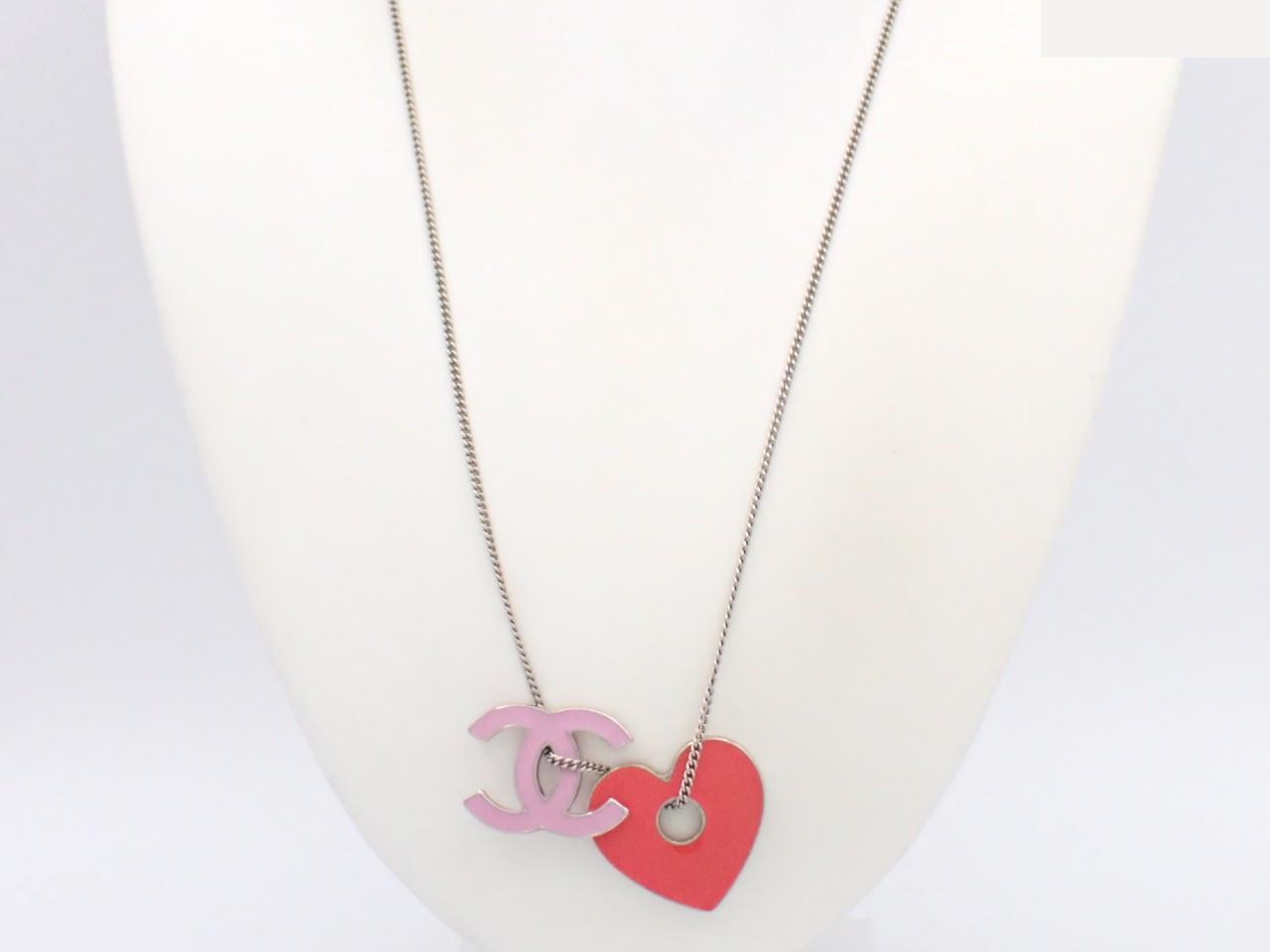 Coco Mark heart motif necklace, chain approximately 60cm — view 3