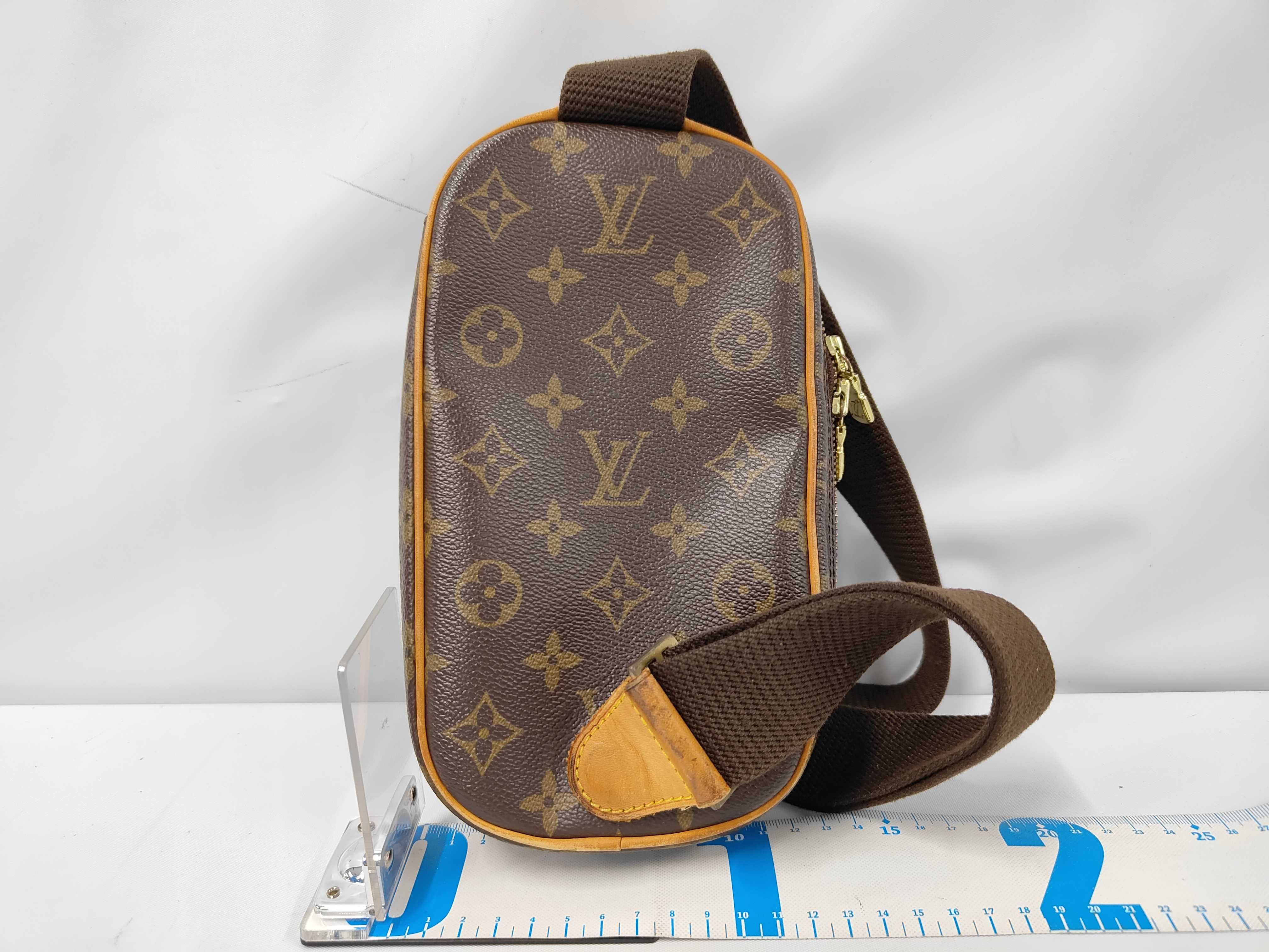 Monogram Looping Handbag Shoulder Bag — view 2