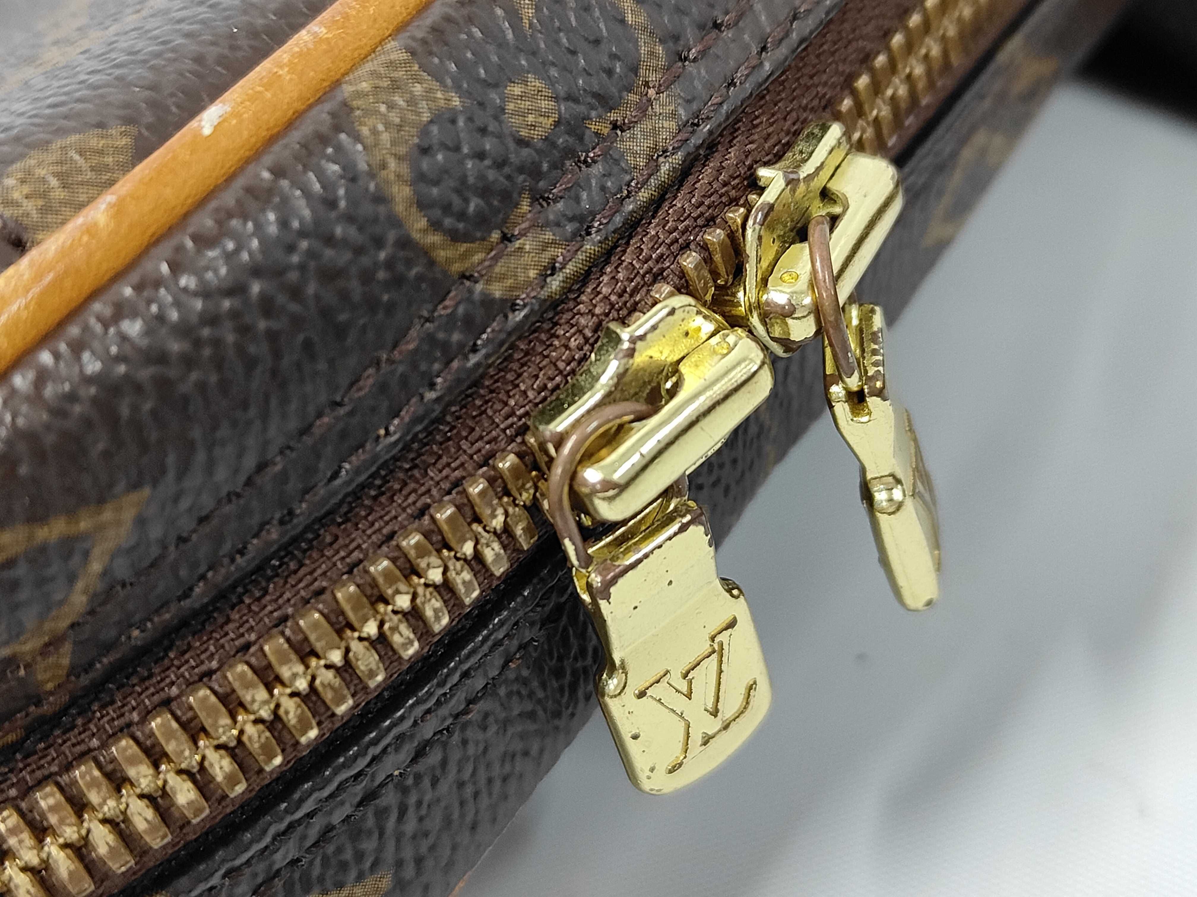 Monogram Looping Handbag Shoulder Bag — view 8