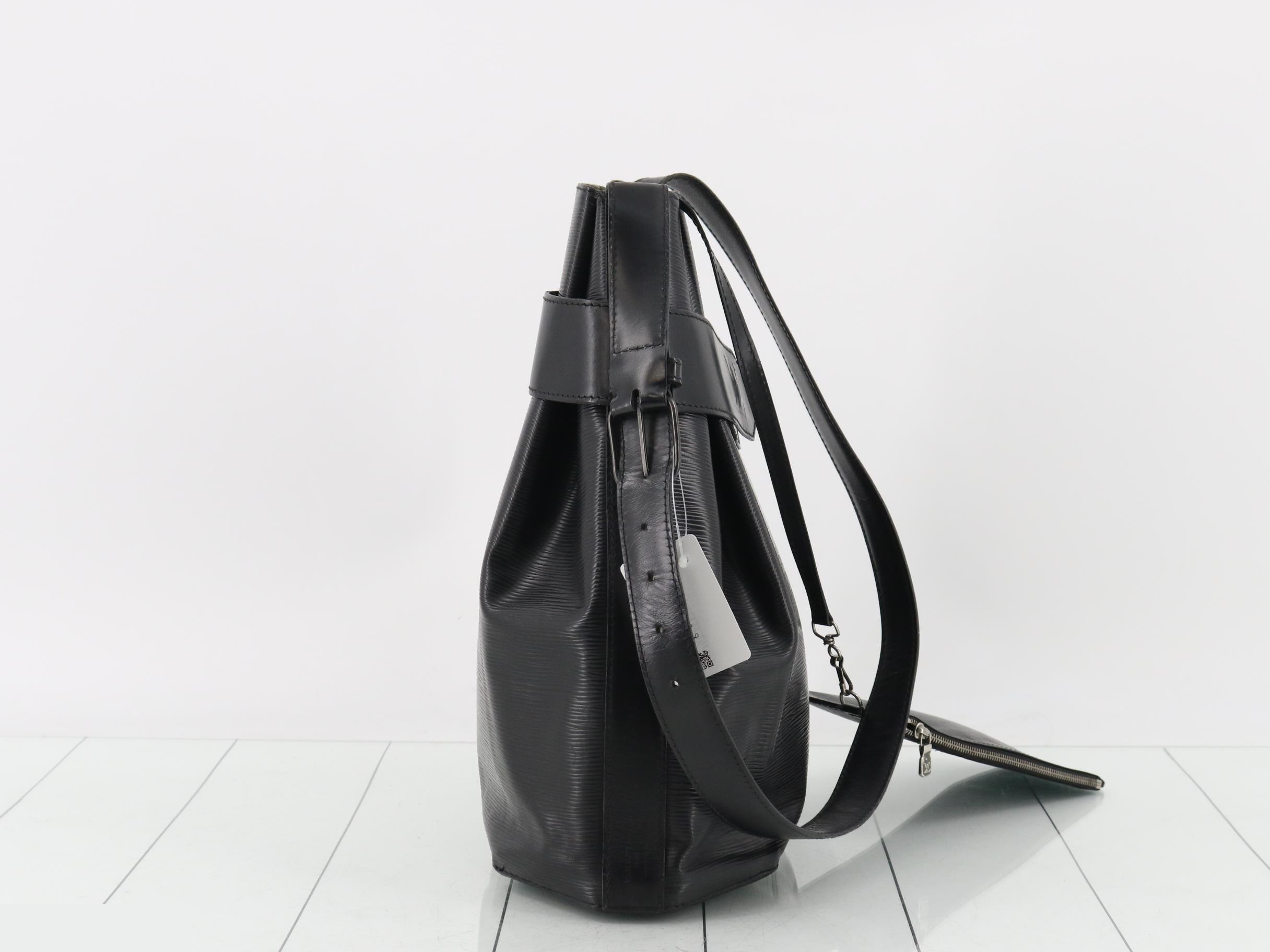 Shoulder bag — view 4
