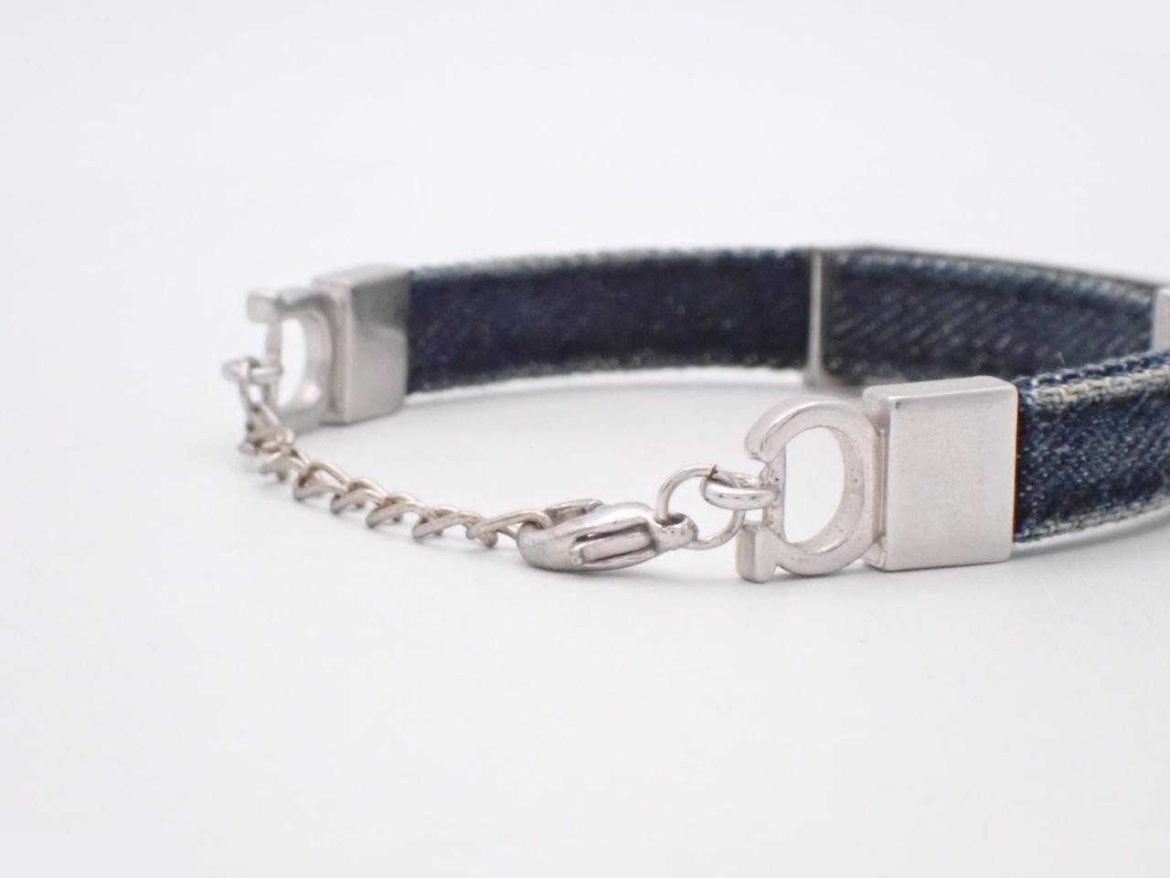 bracelet — view 3