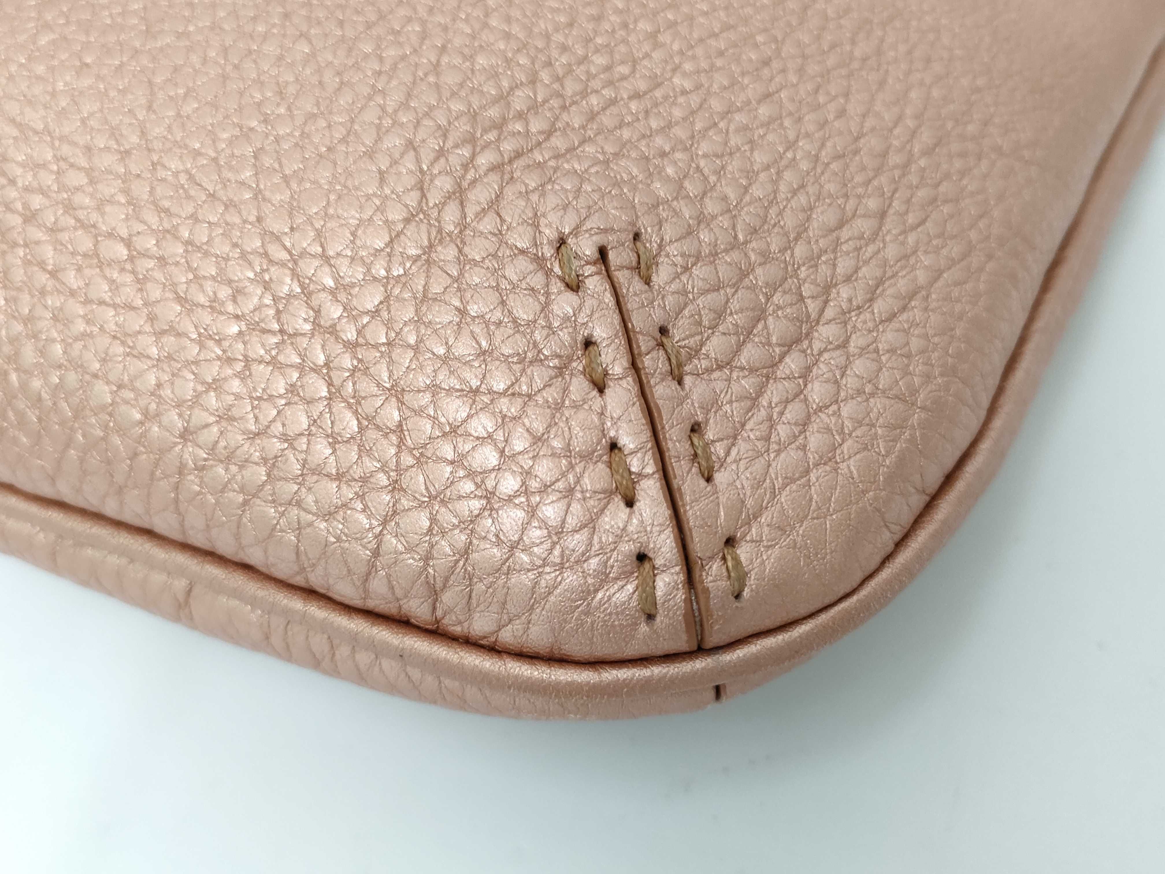 Selleria Pink Gold Leather Shoulder Bag — view 4