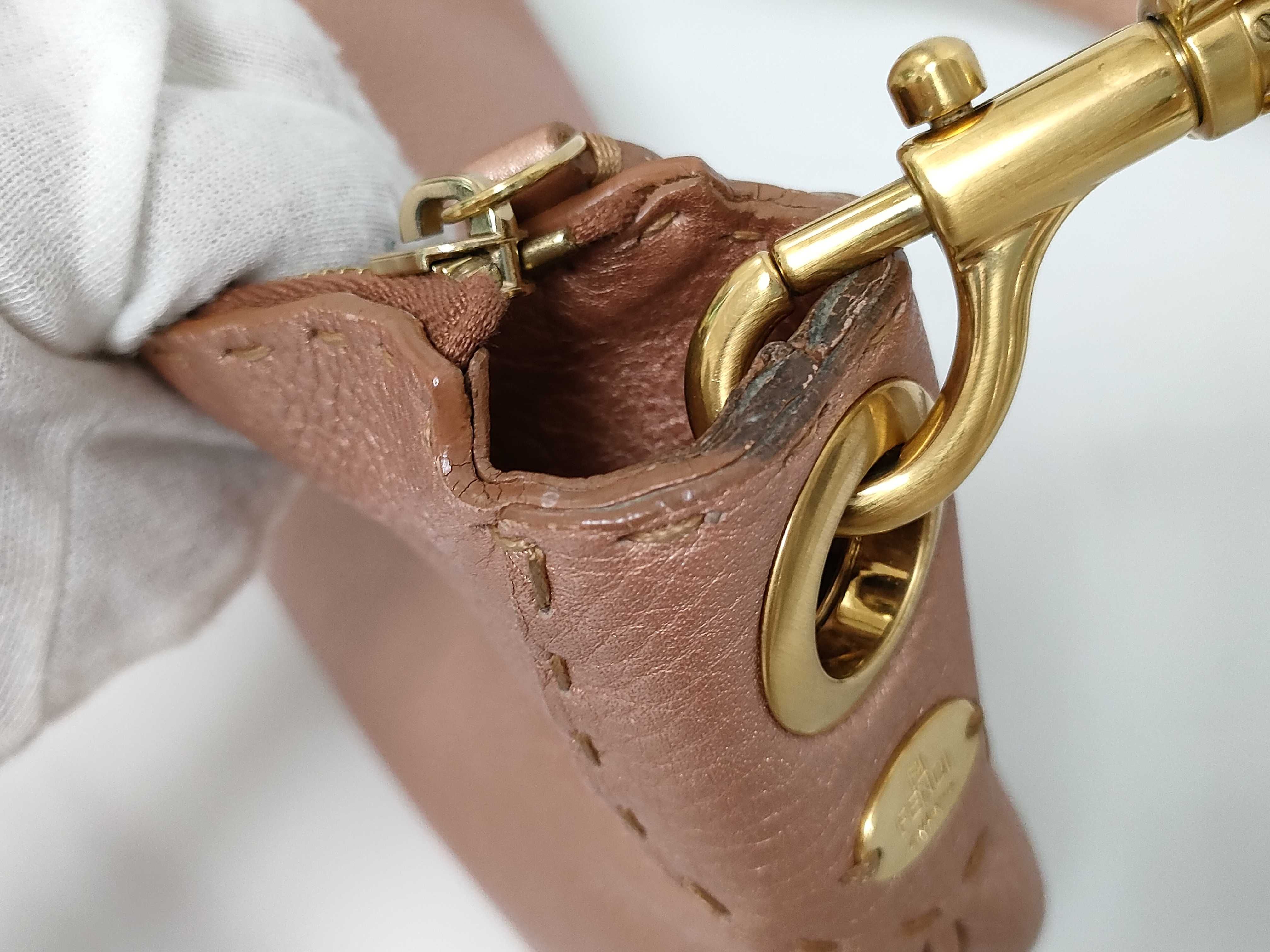 Selleria Pink Gold Leather Shoulder Bag — view 9