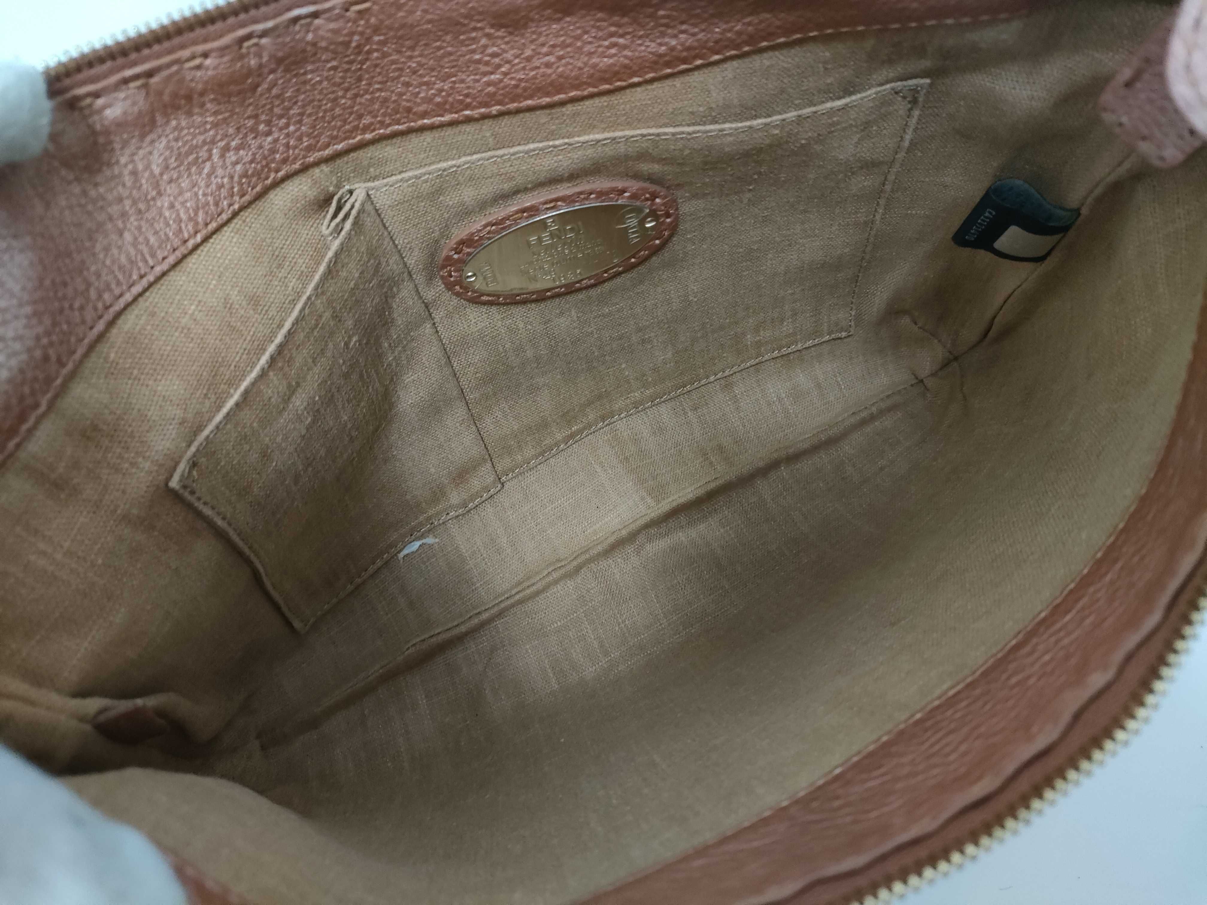 Selleria Pink Gold Leather Shoulder Bag — view 10