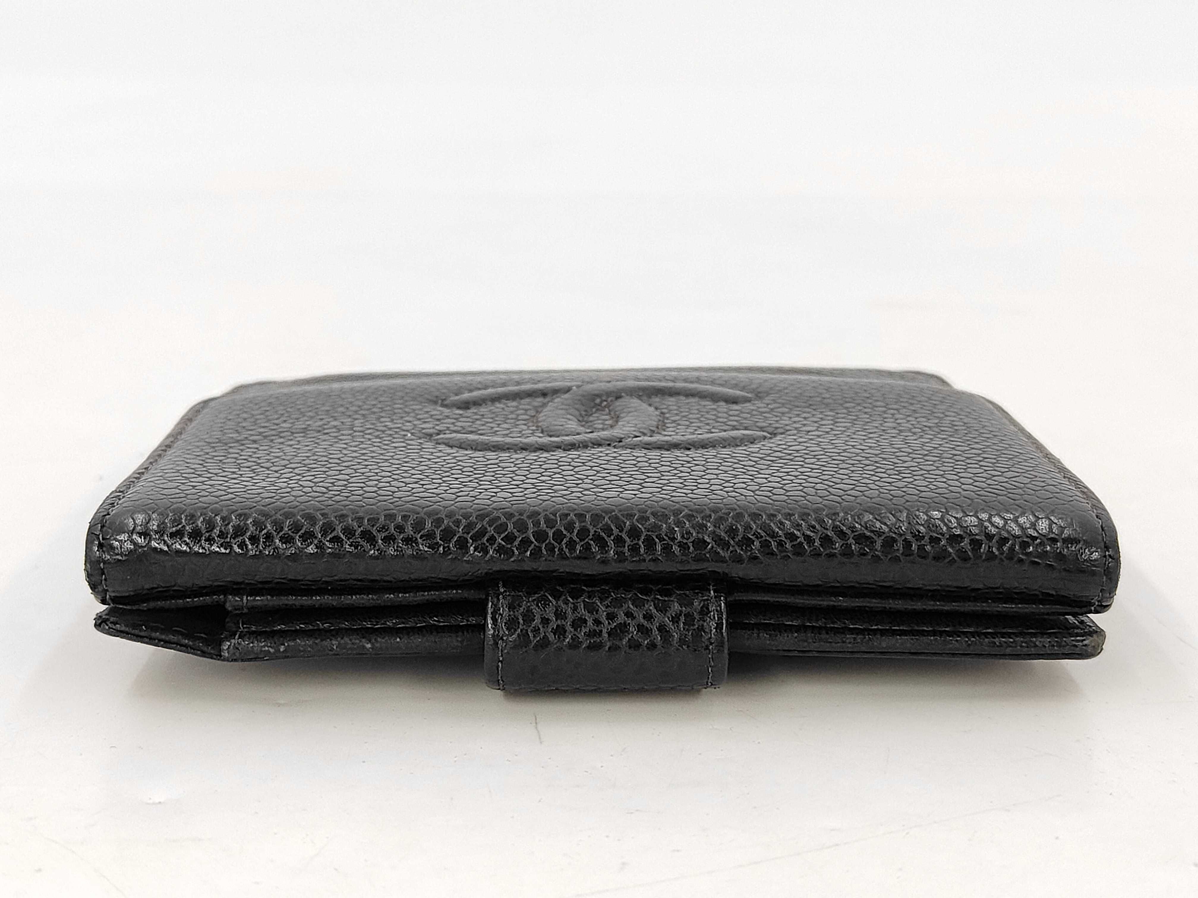 bi-fold wallet, caviar leather, gold hardware, black, 6893609 — view 6