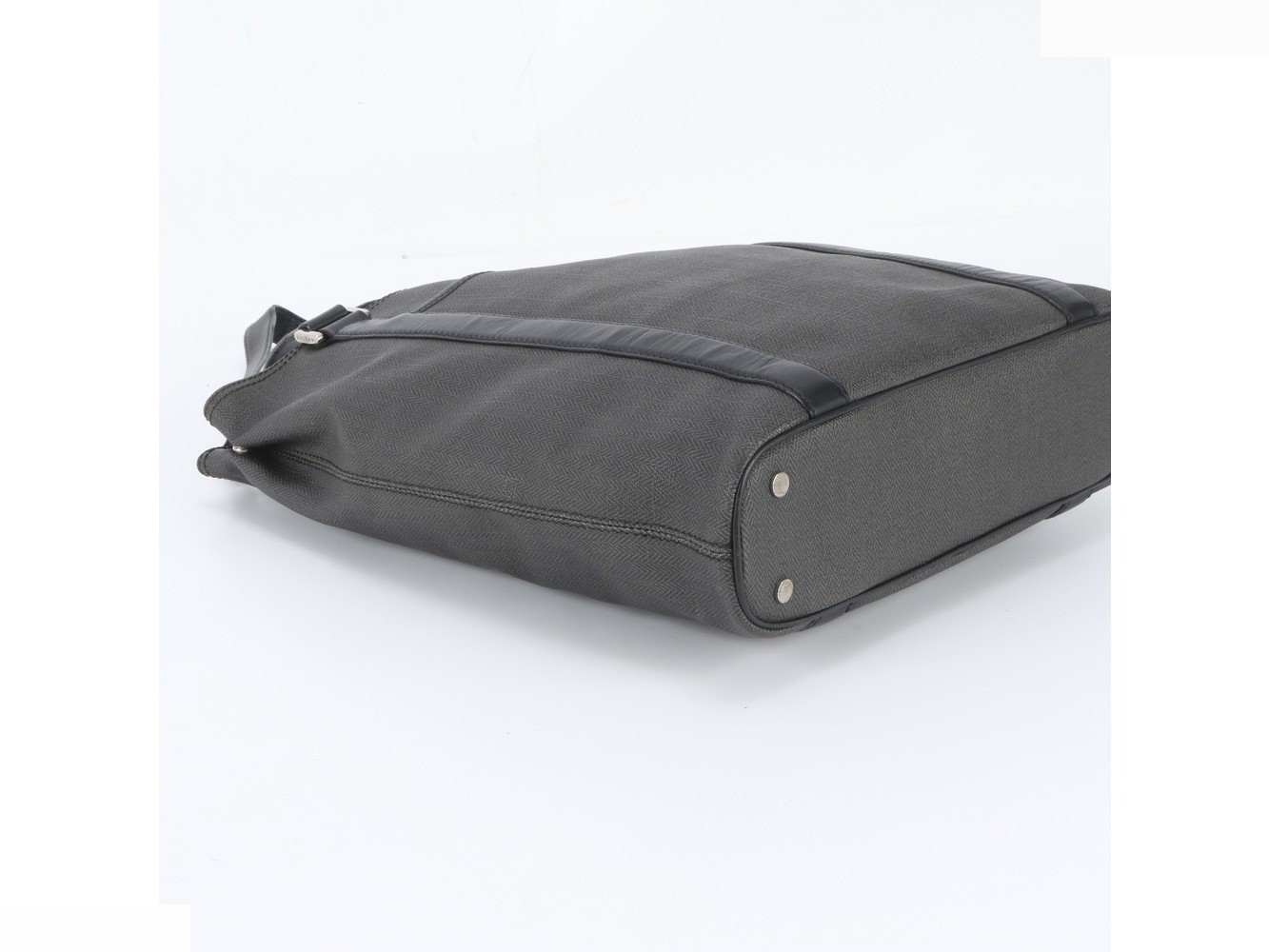 Weekend Leather Tote Bag — view 5