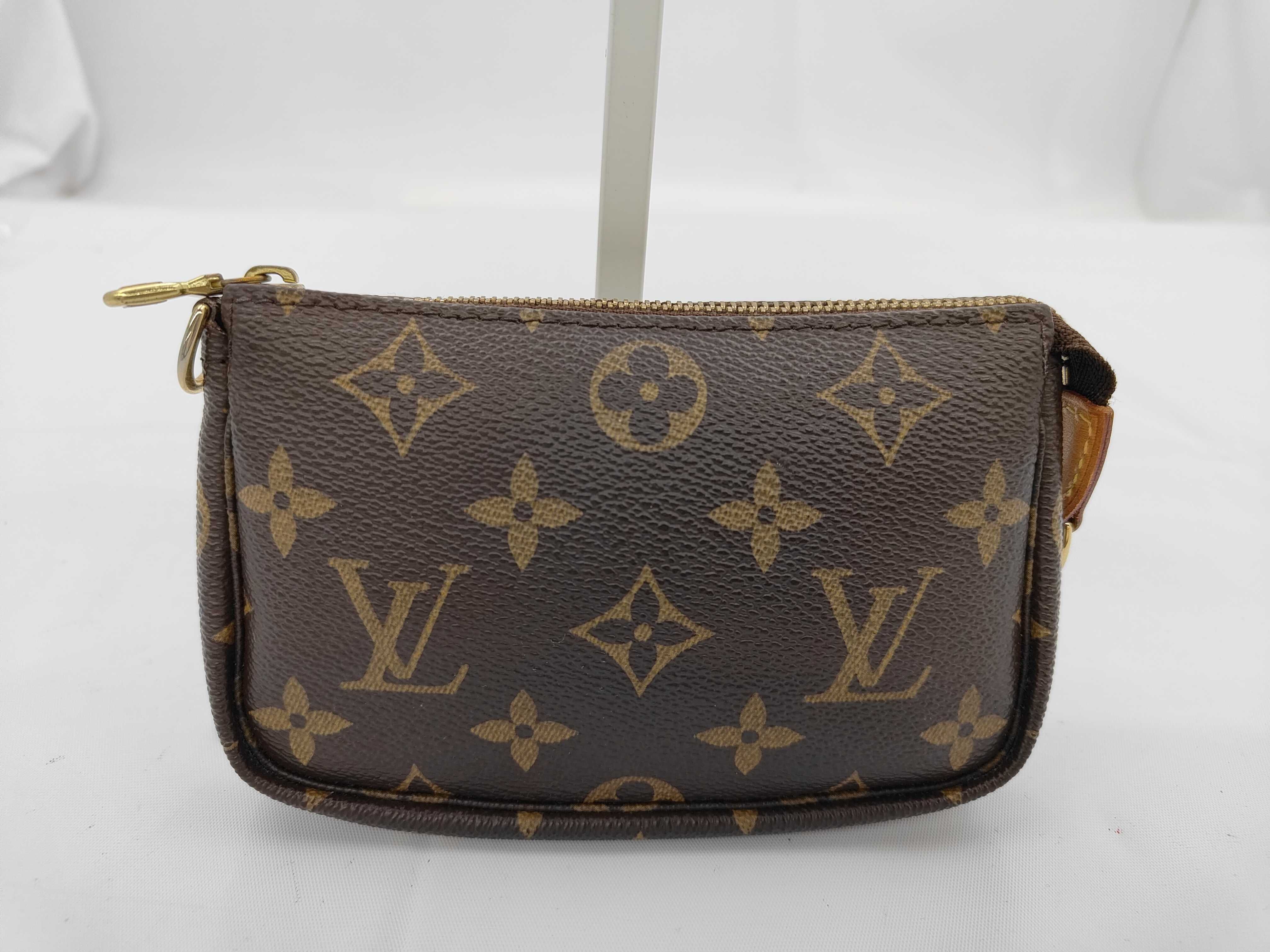 Monogram Louis Vuitton Mini Accessoires Monogram Pouch