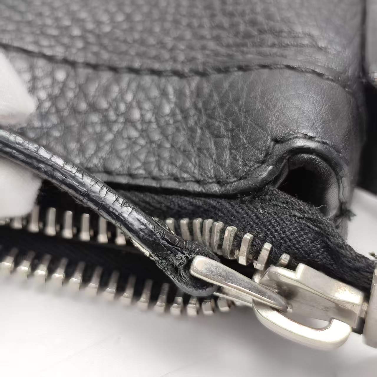 【*Shipped from: China*】GUCCI Leather Shoulder Bag 233329 — view 10