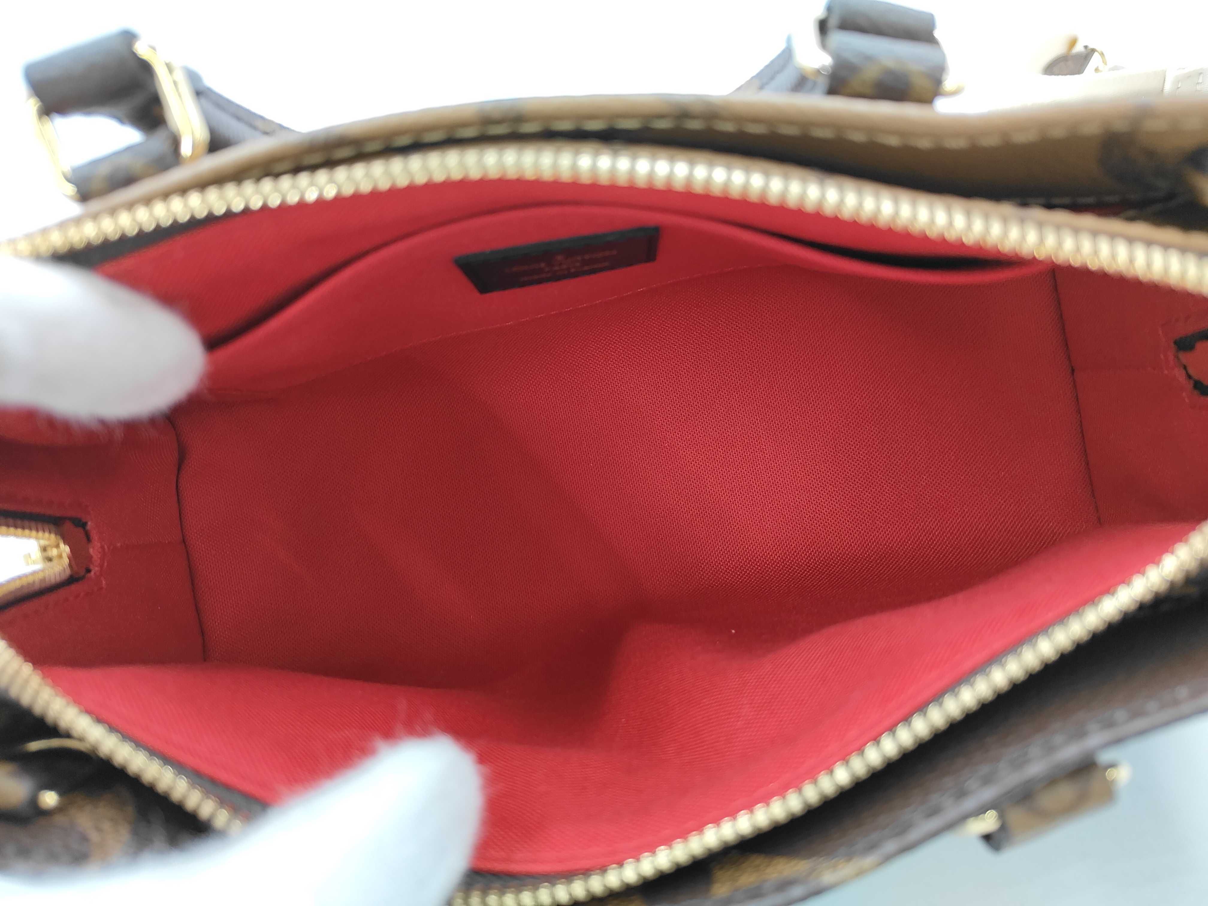 OnTheGo EW RFID Handbag — view 9