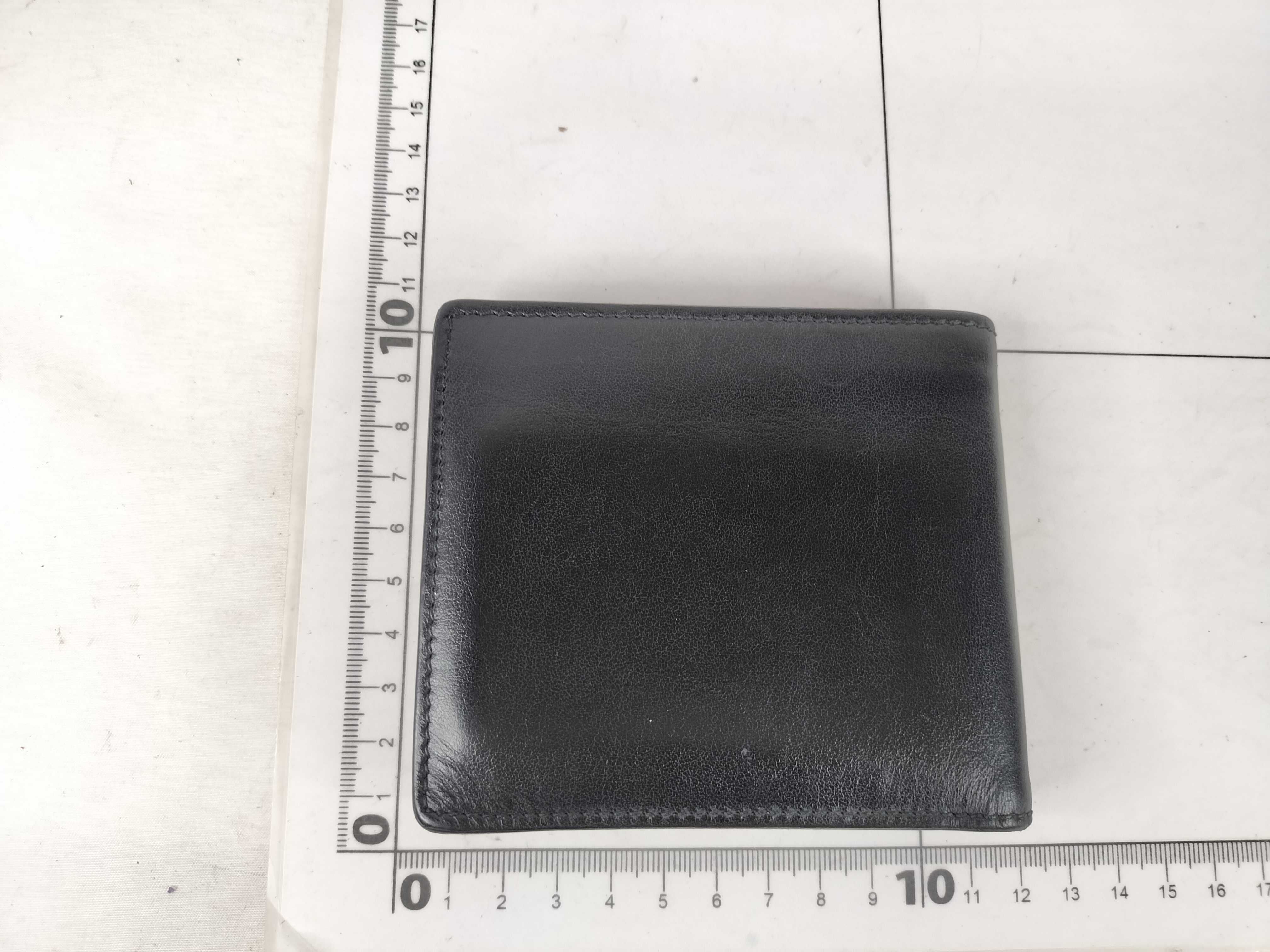 GG Marmont Bi-fold Wallet, Black Leather, Double G — view 2