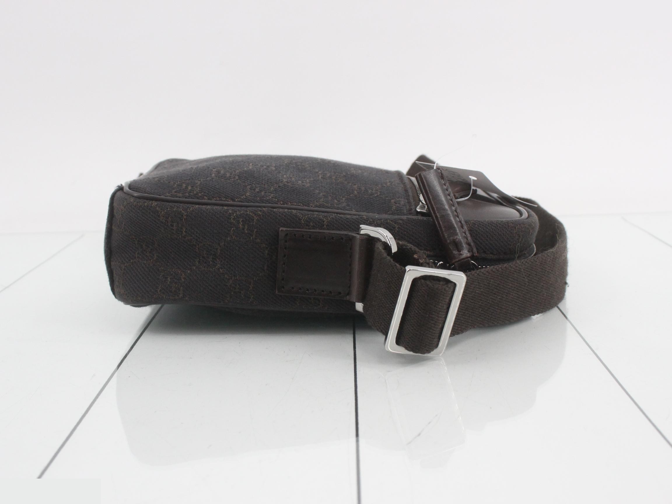 GG Canvas (Bag) - Shoulder Bag — view 3