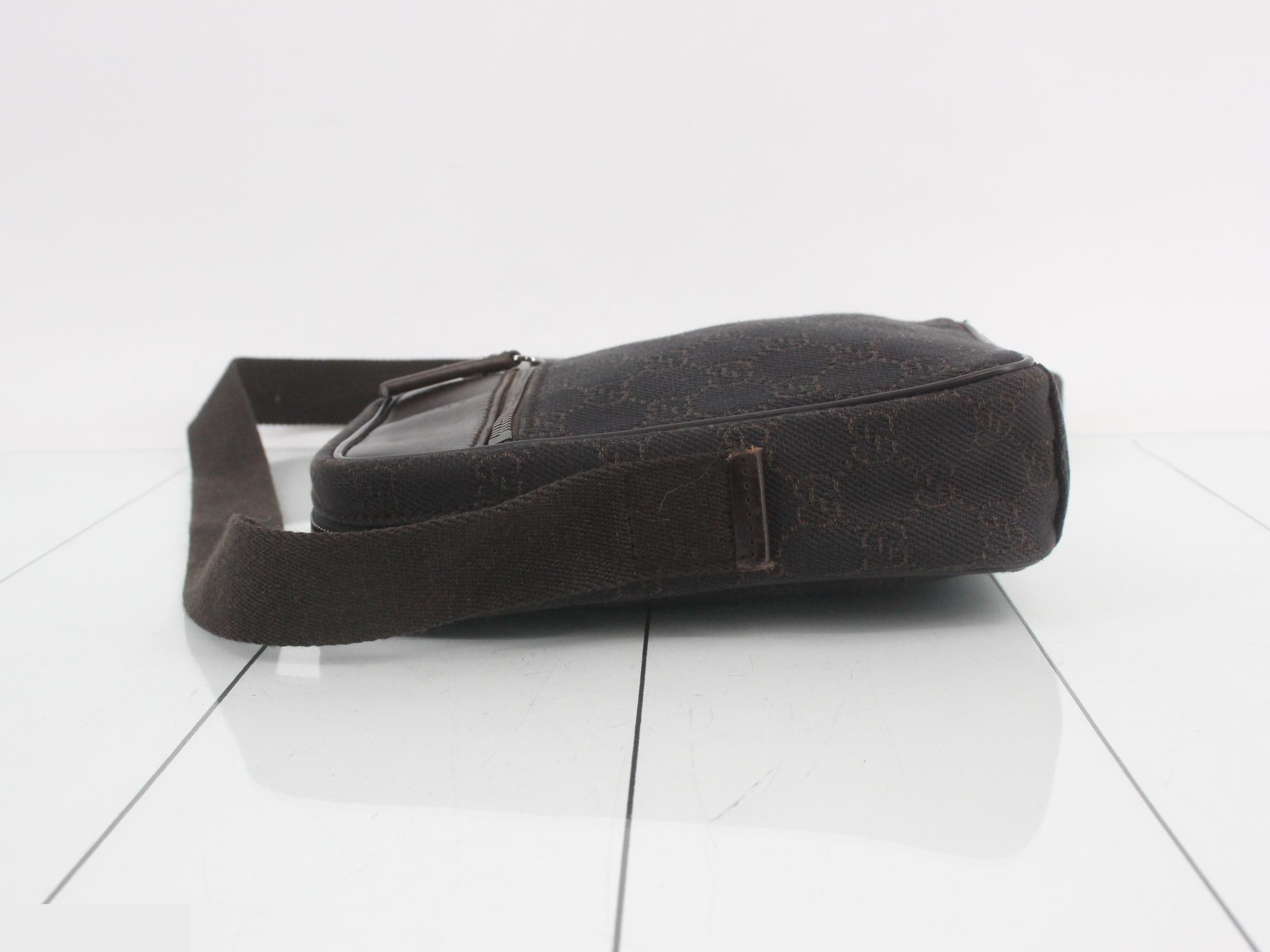 GG Canvas (Bag) - Shoulder Bag — view 4