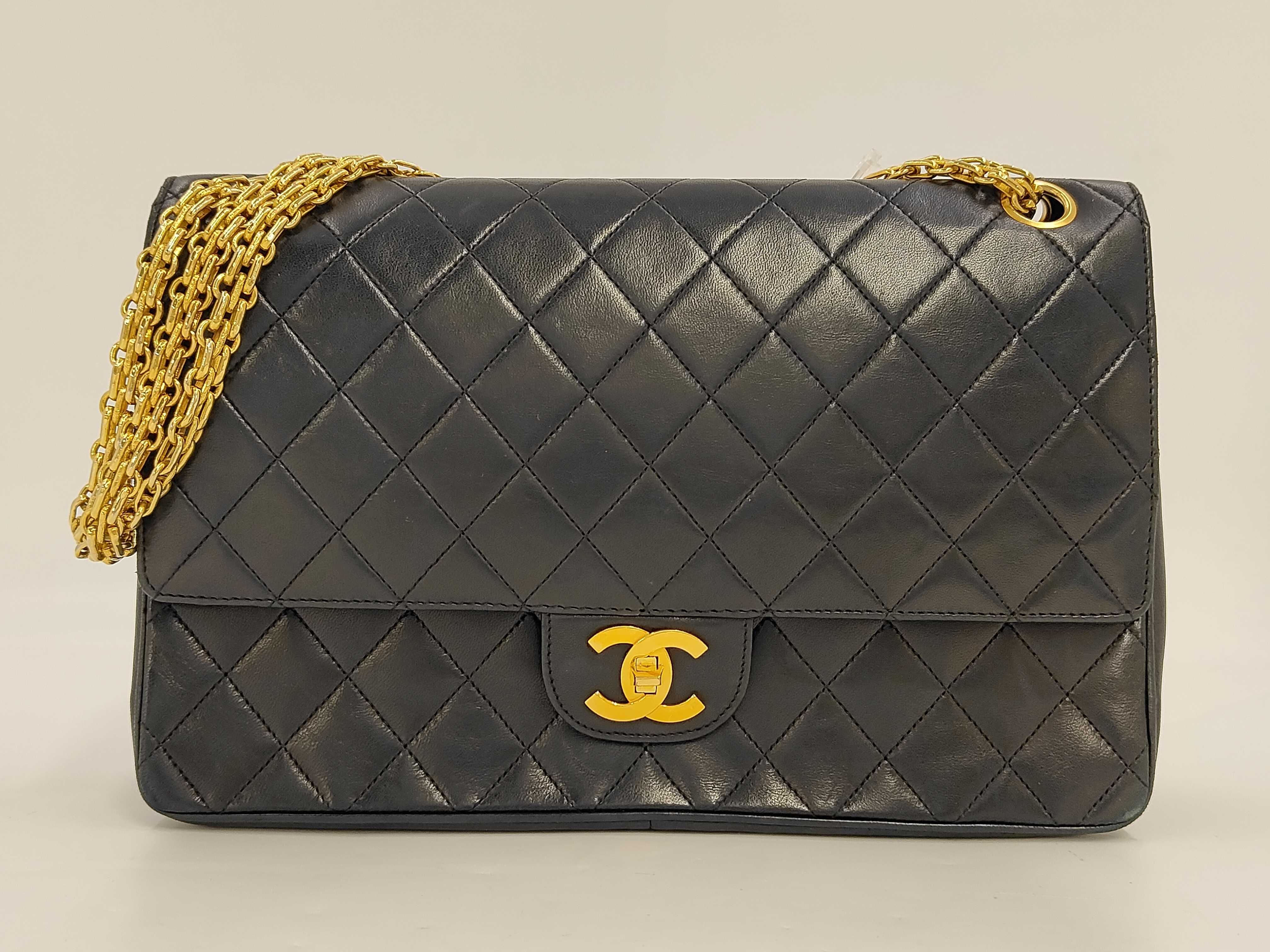 Lambskin Chanel Matelasse 25 Lambskin Shoulder Bag