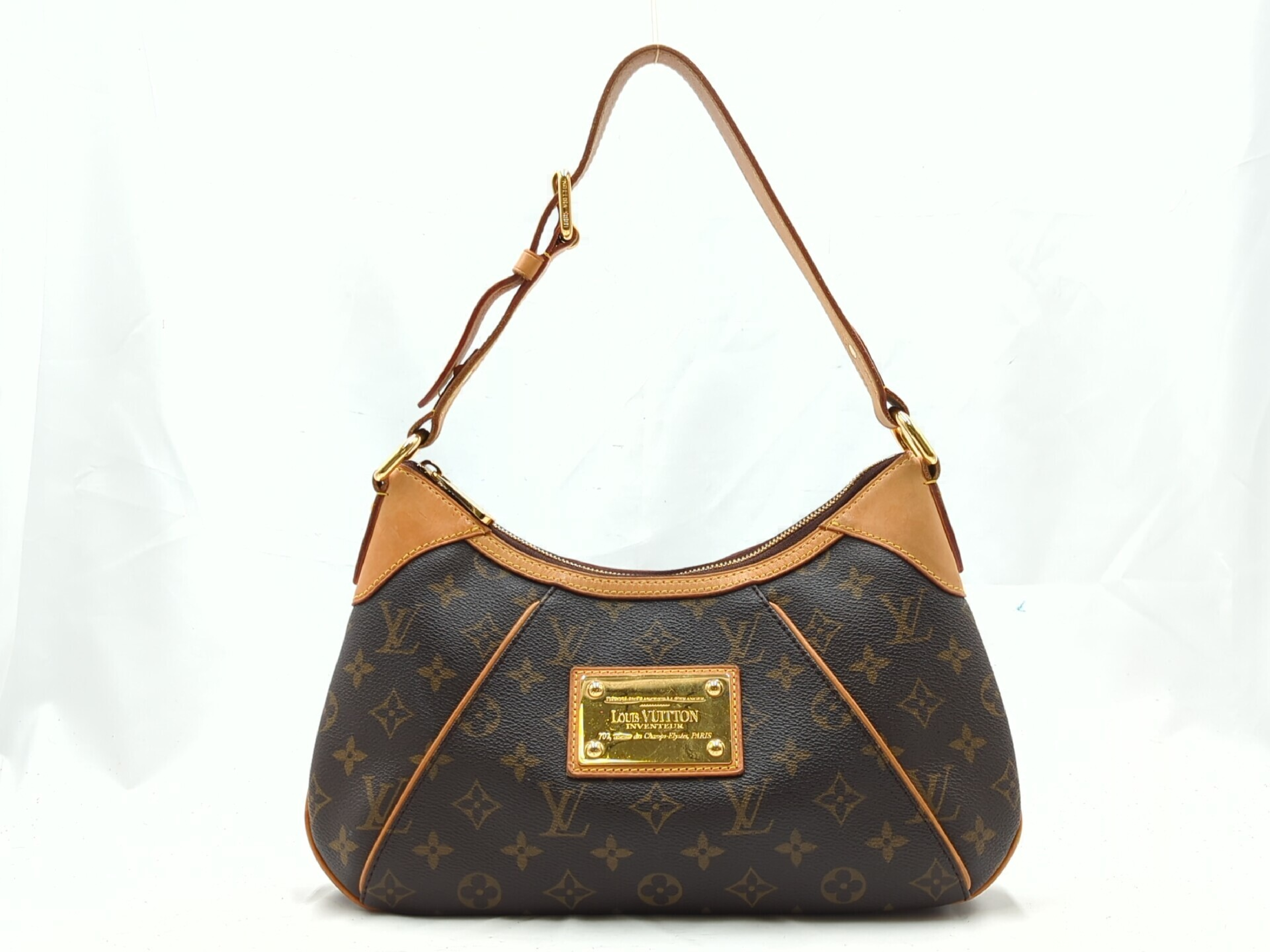 M56384 Monogram Thames PM Shoulder Bag