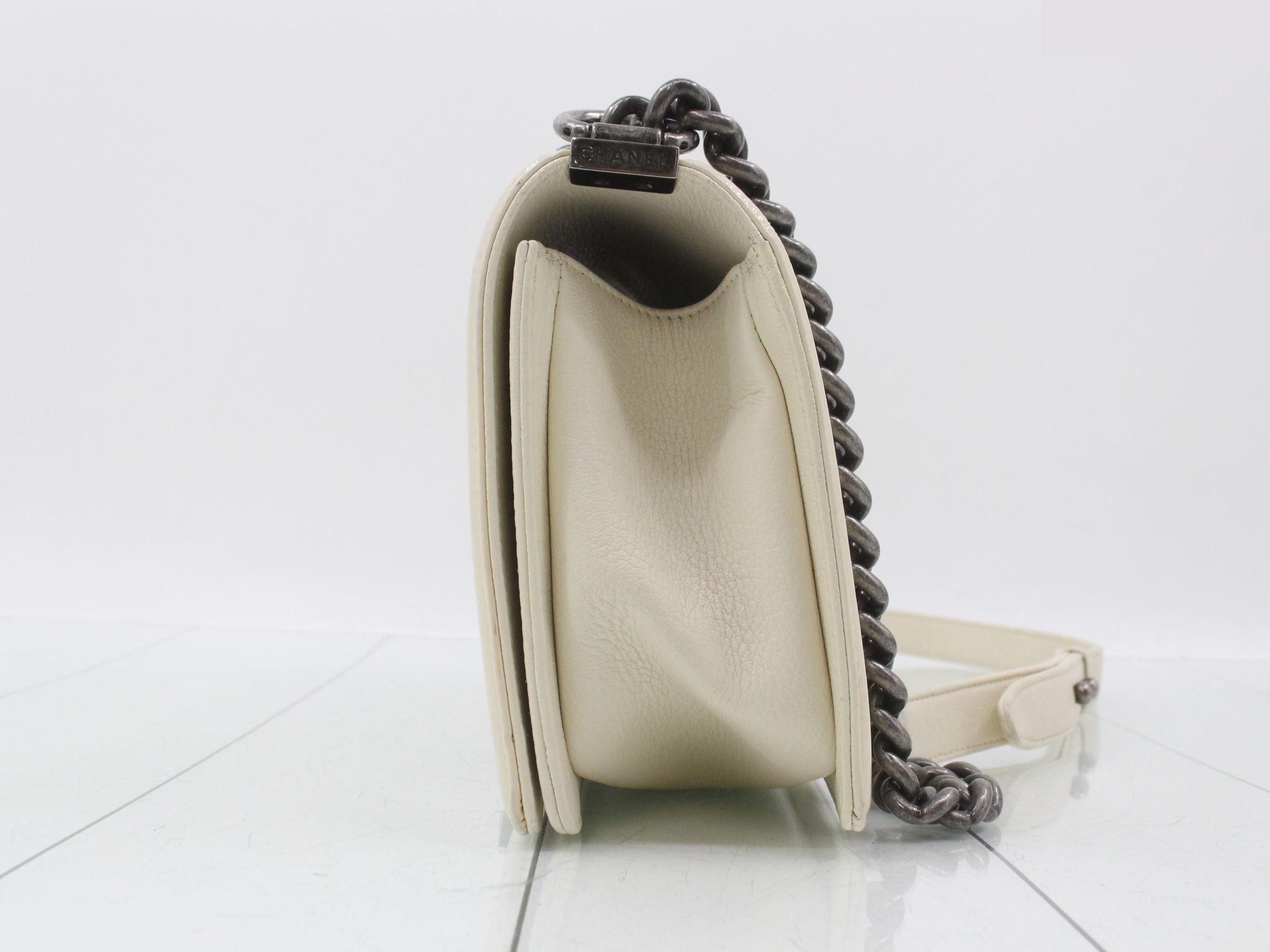 Boy Chanel Shoulder Bag — view 3