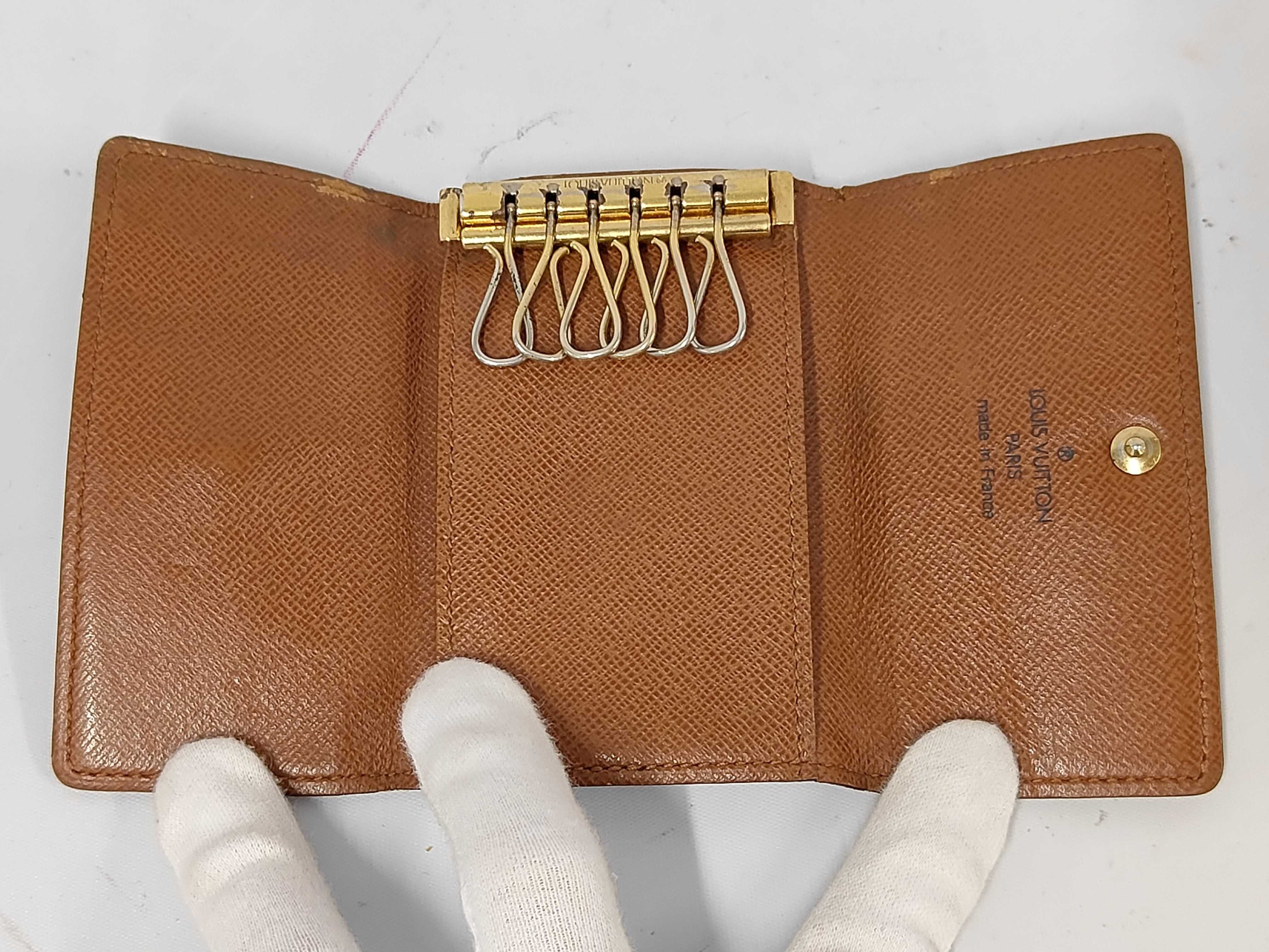 Monogram M62630 Multicles 6 Key Case — view 7