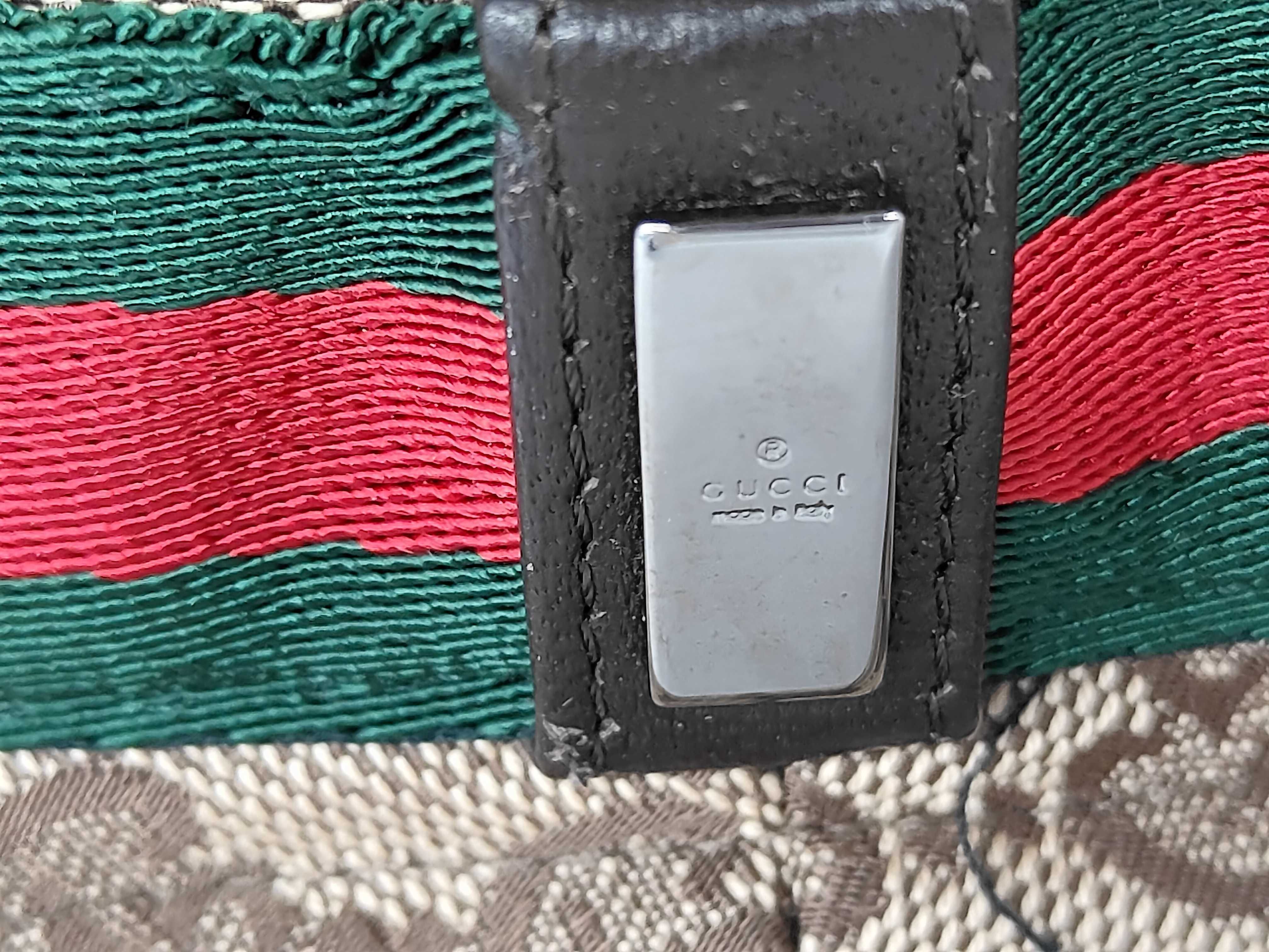 GG Canvas Bucket Hat and other accessories — view 8