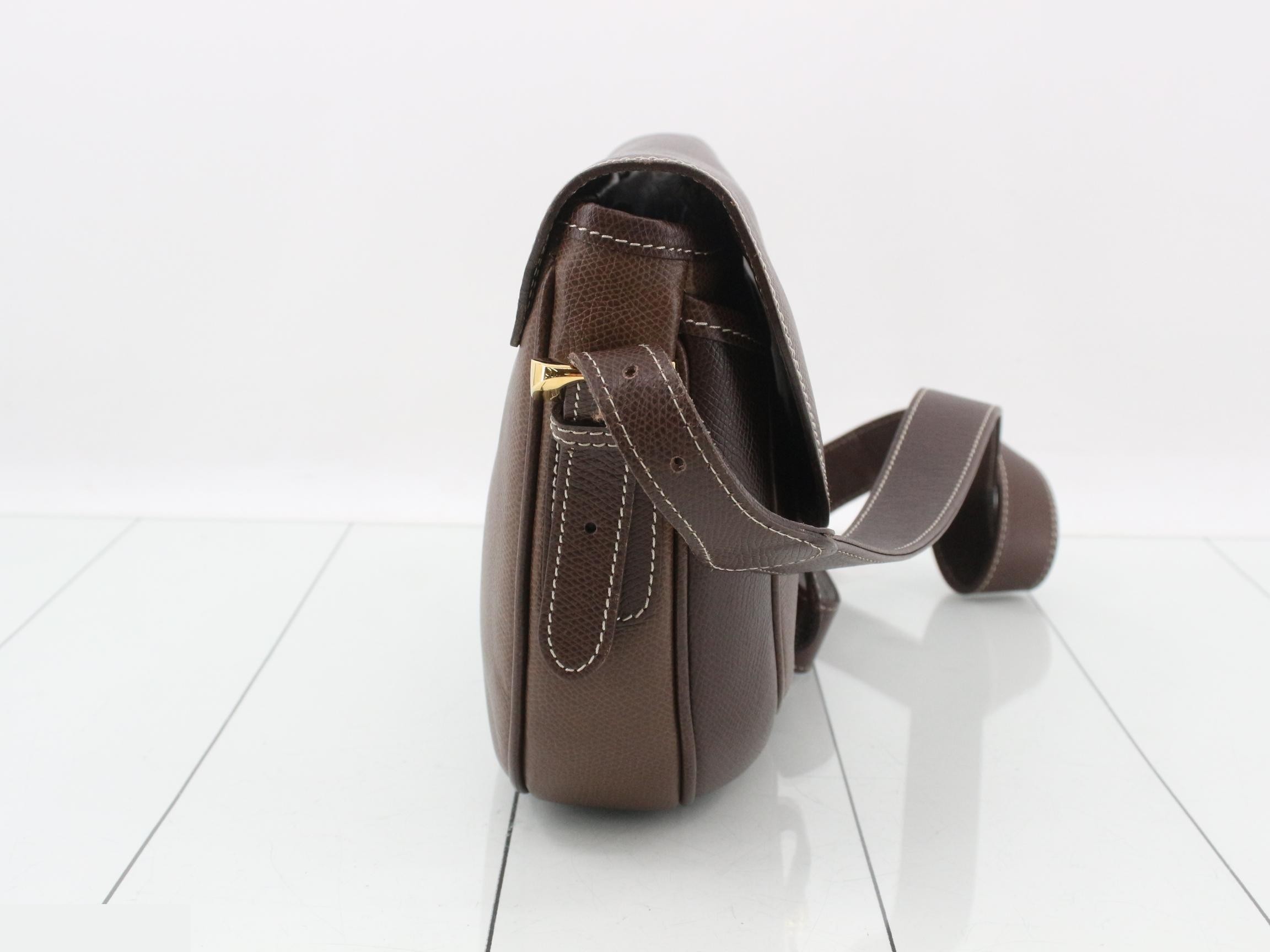 Anagram Leather Shoulder Bag — view 4