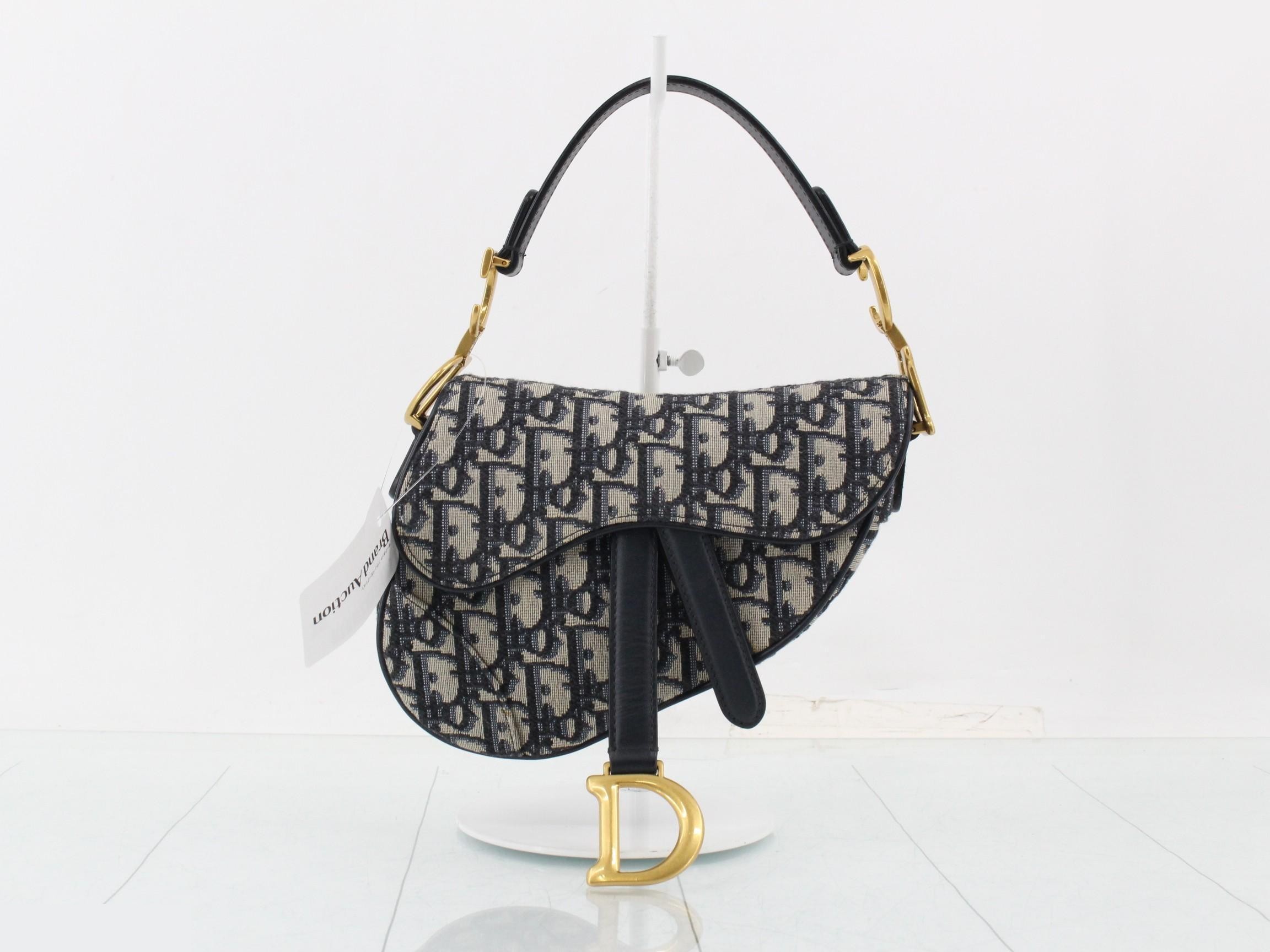 Trotter Saddle Shoulder Bag