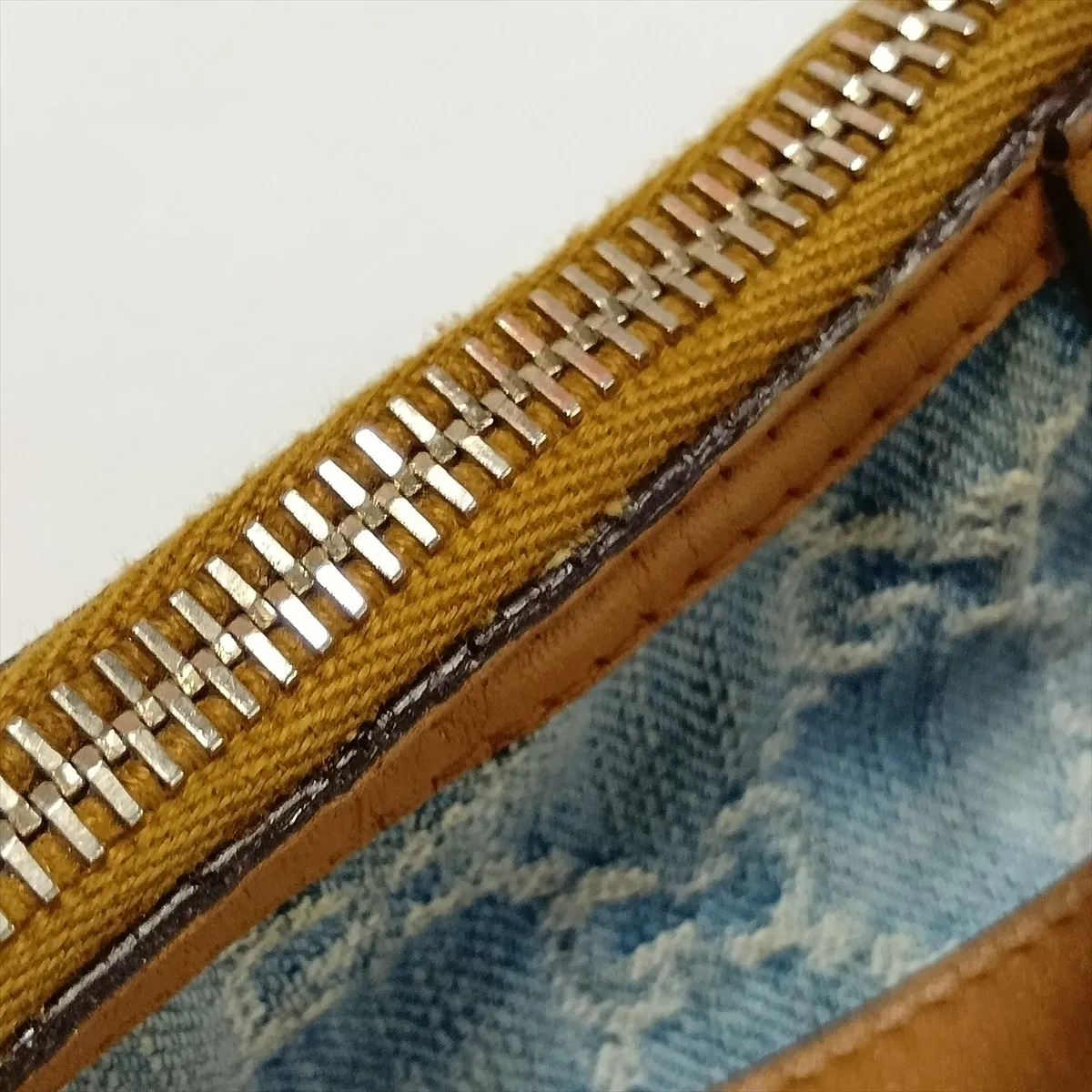 GG Denim 224093 Denim x Leather Shoulder Bag Blue x Brown — view 13