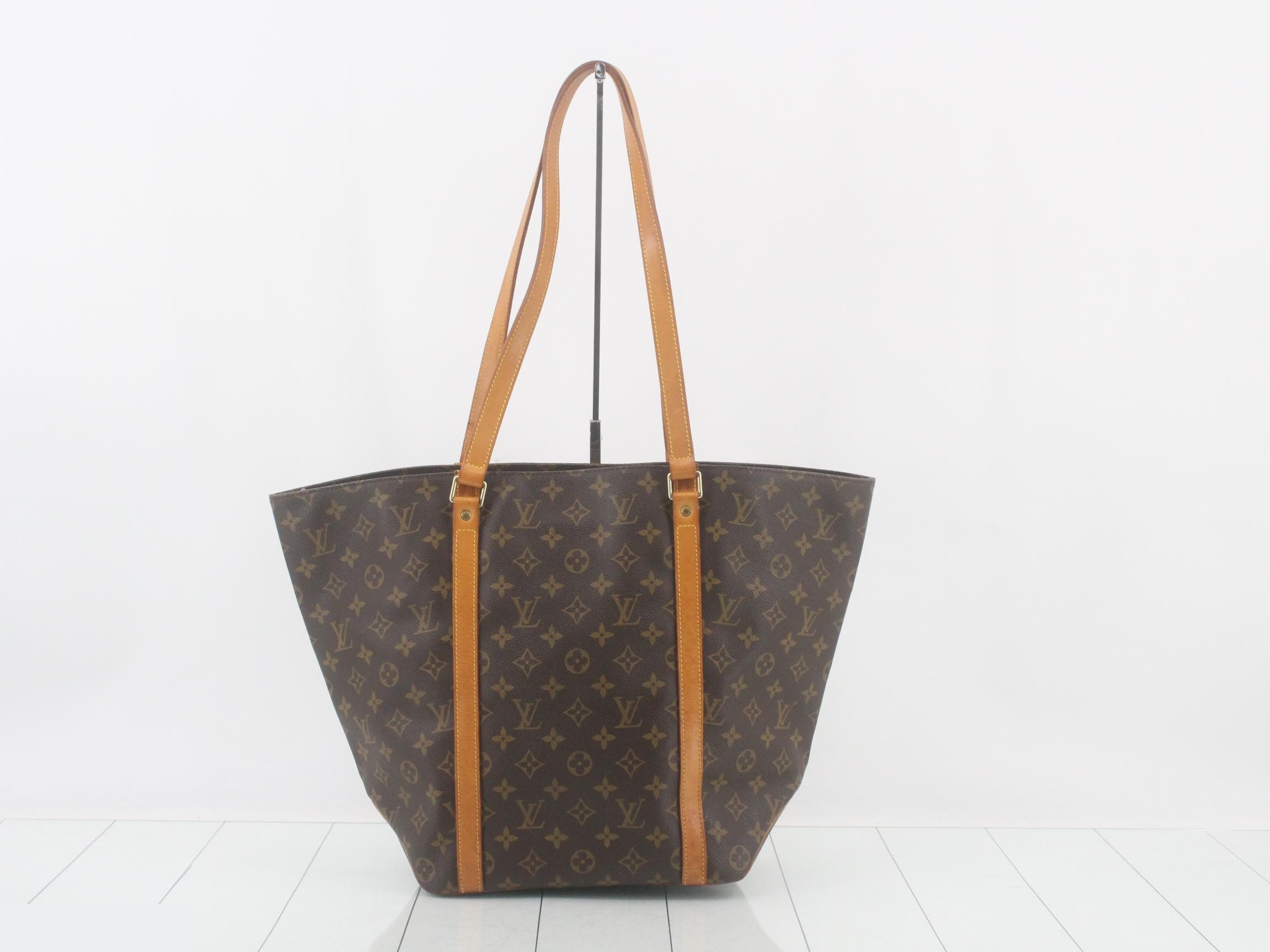 Sack Shopping — view 2