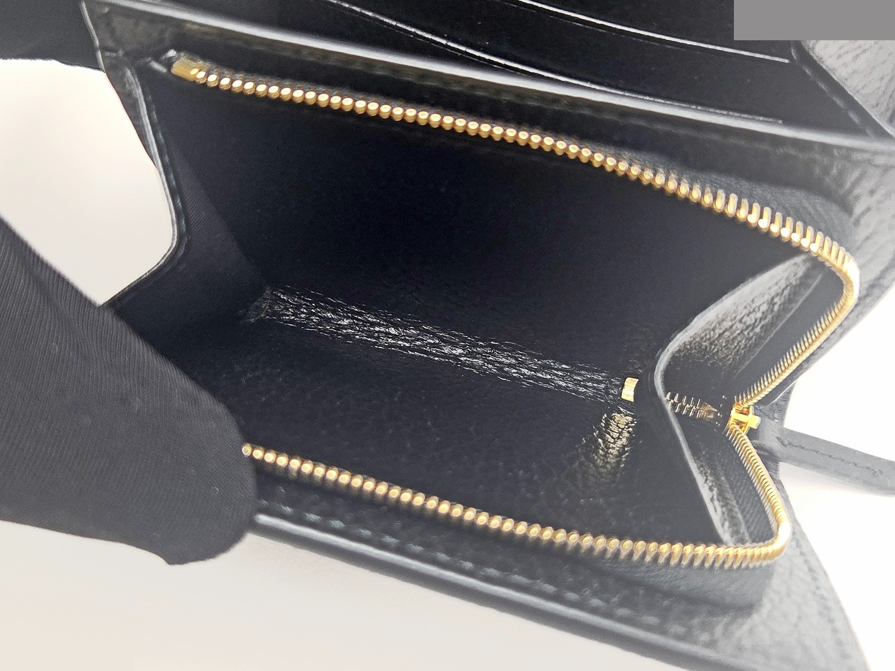 Double G Medium Wallet, Reference Retail Price: ¥82,500, Unused — view 6