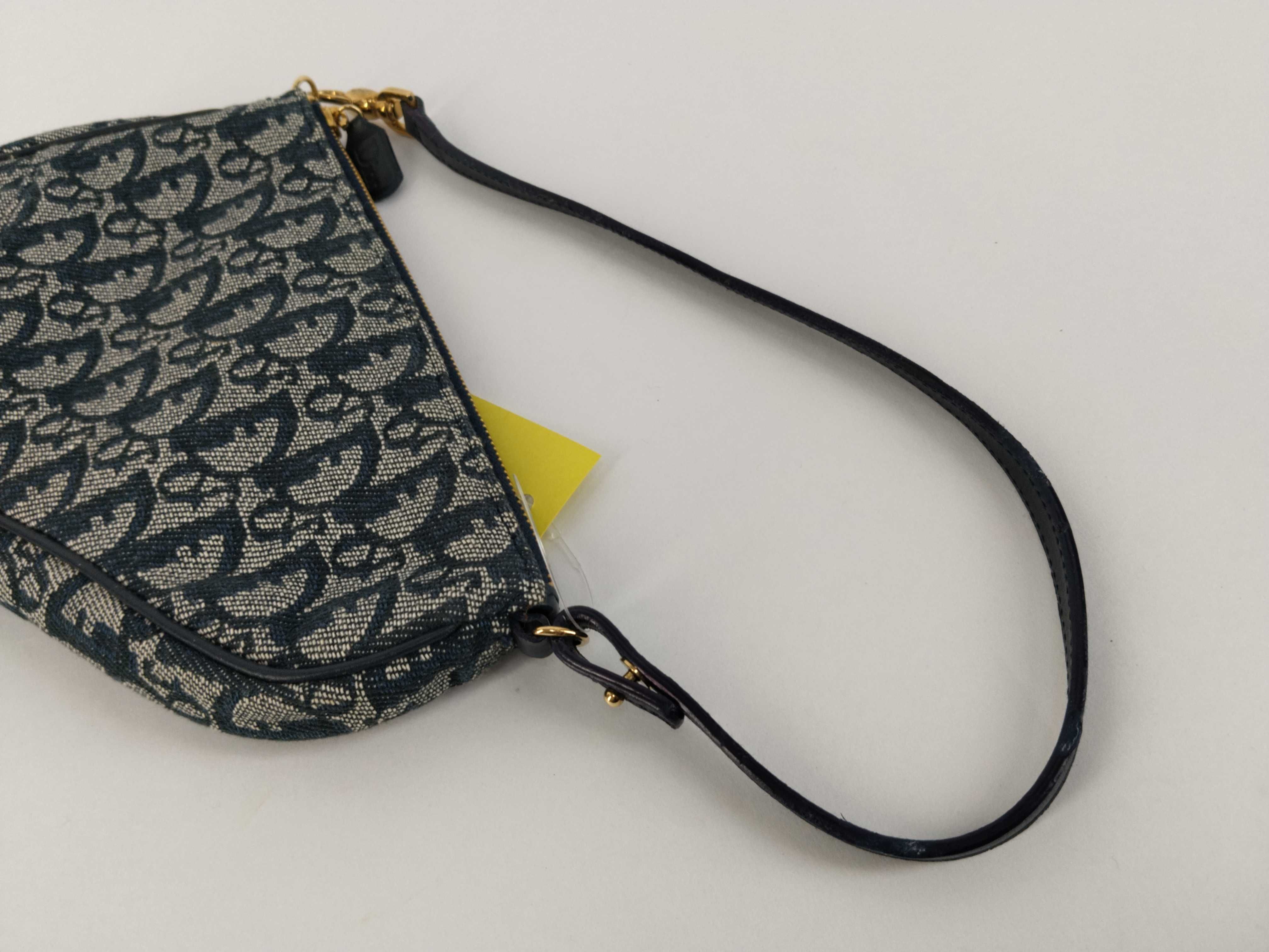 Trotter Saddle One-Shoulder Bag — view 3
